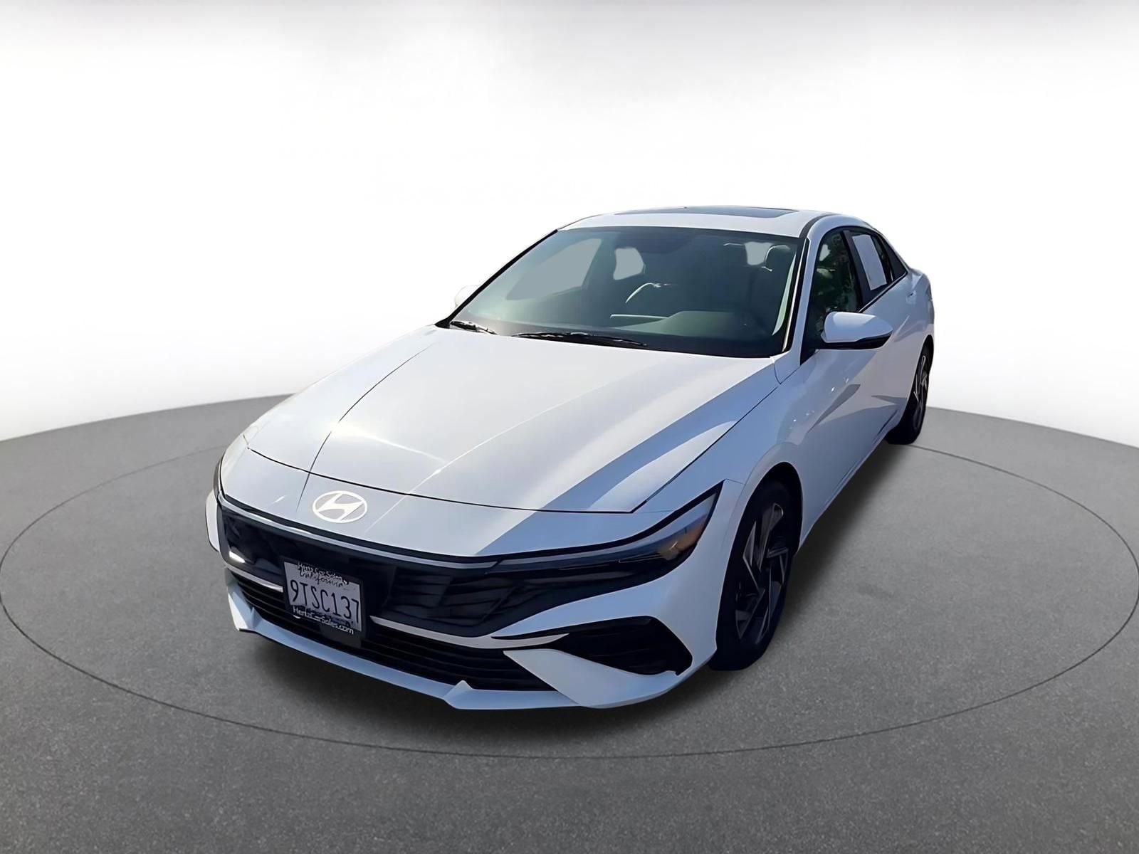 Thumbnail: 2025 Hyundai Elantra - 7