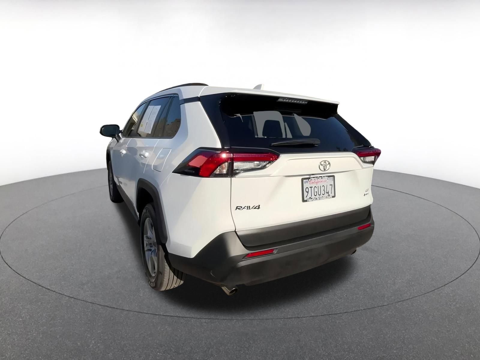 Thumbnail: 2025 Toyota RAV4 - 11