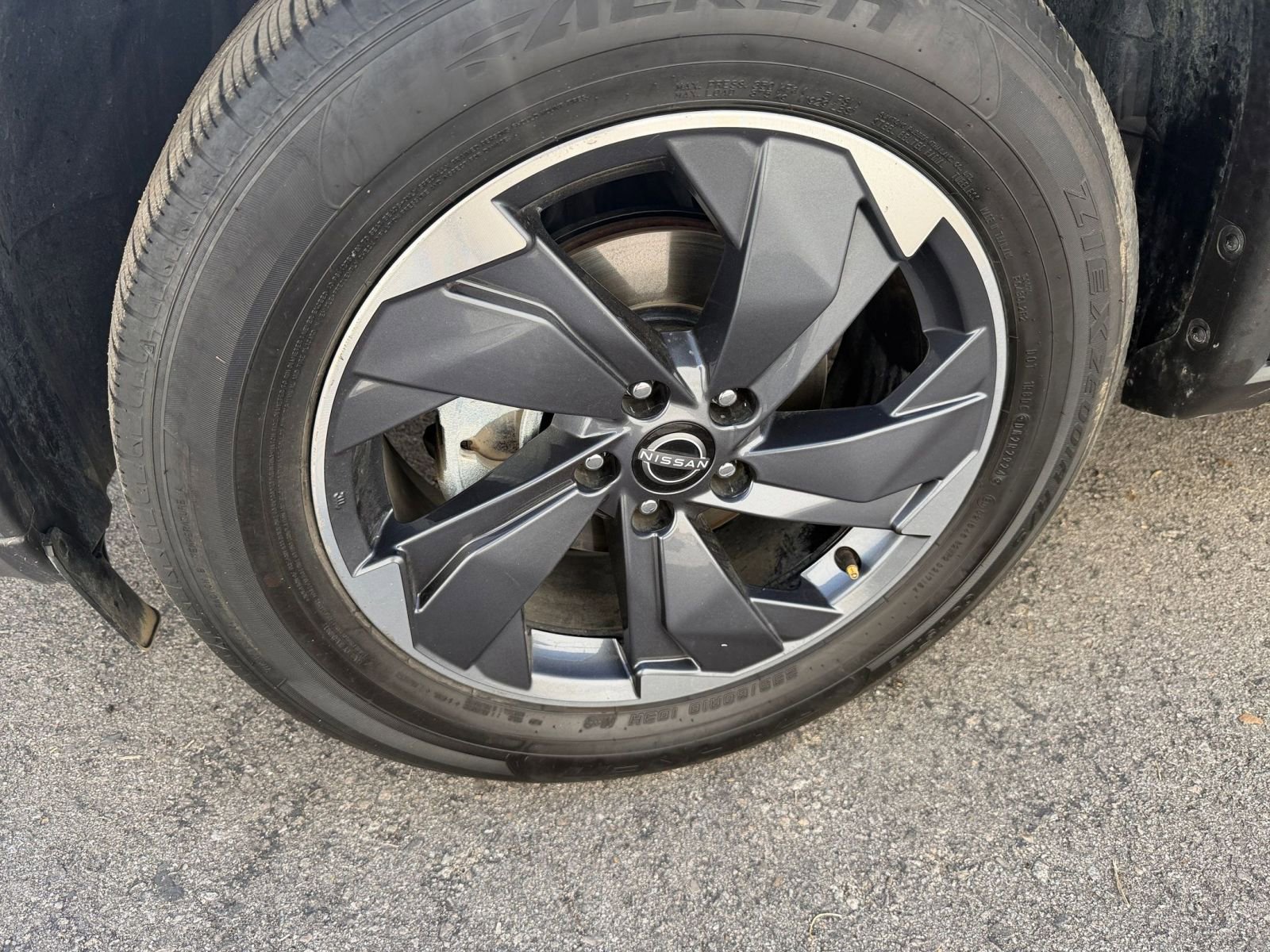 Thumbnail: 2025 Nissan Rogue - 32