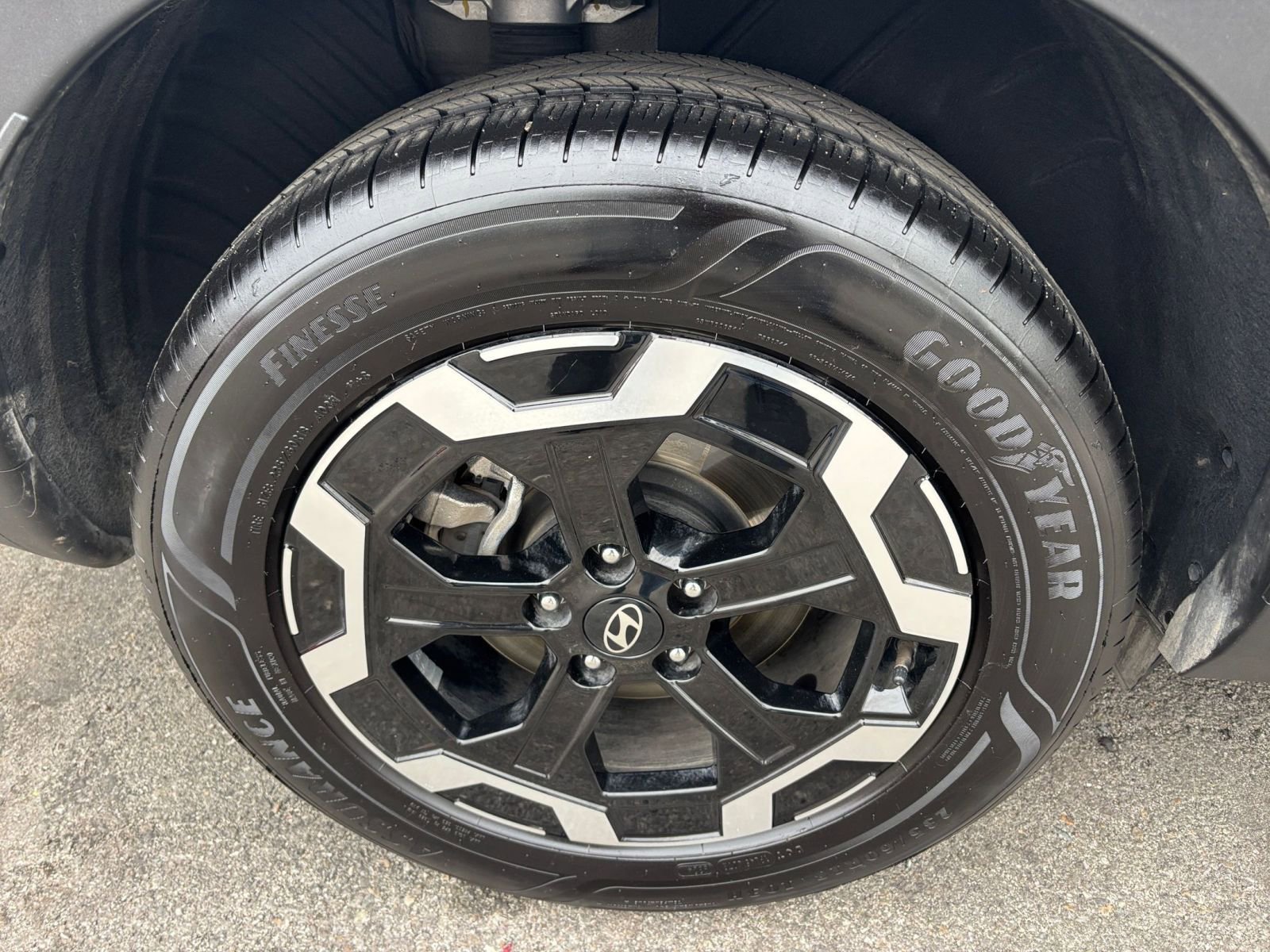 2024 Hyundai Santa Fe SEL 31