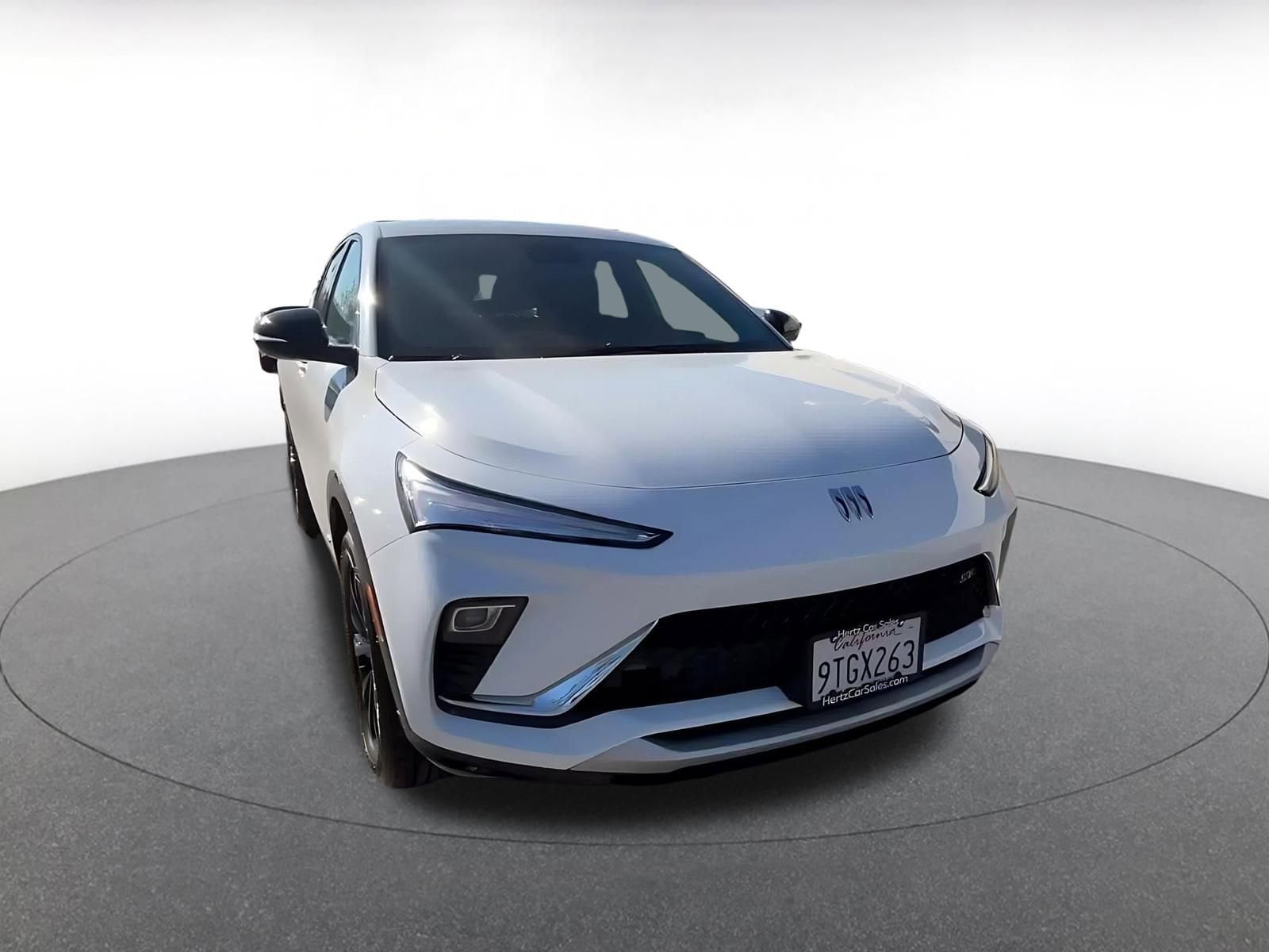 Thumbnail: 2025 Buick Envista - 3