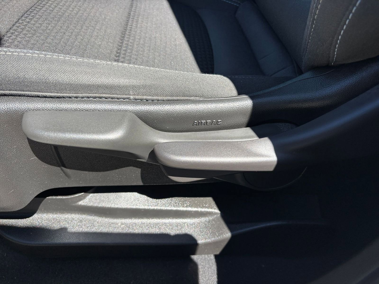 Thumbnail: 2023 Chevrolet Bolt EV - 28