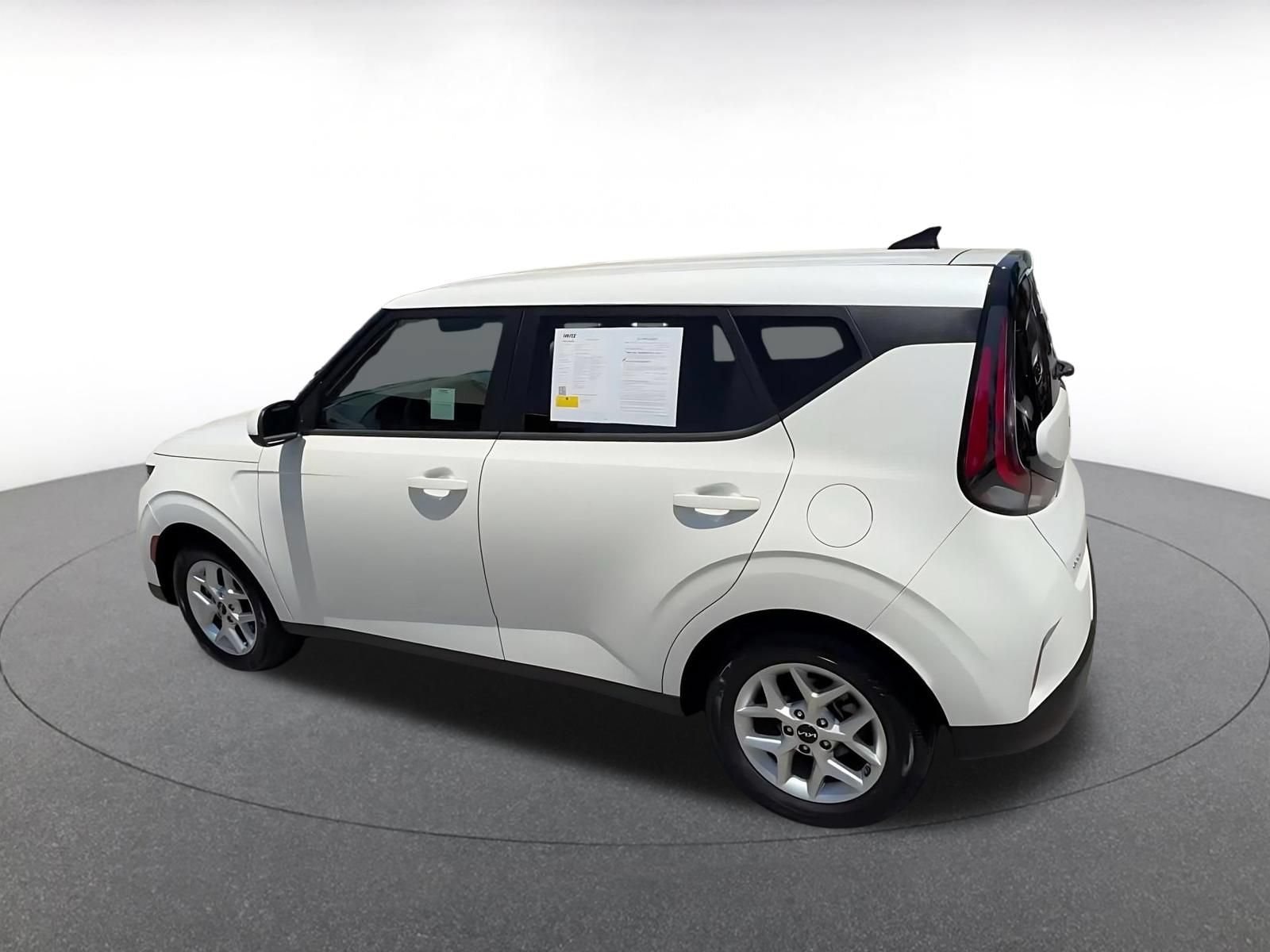 Thumbnail: 2025 Kia Soul - 10