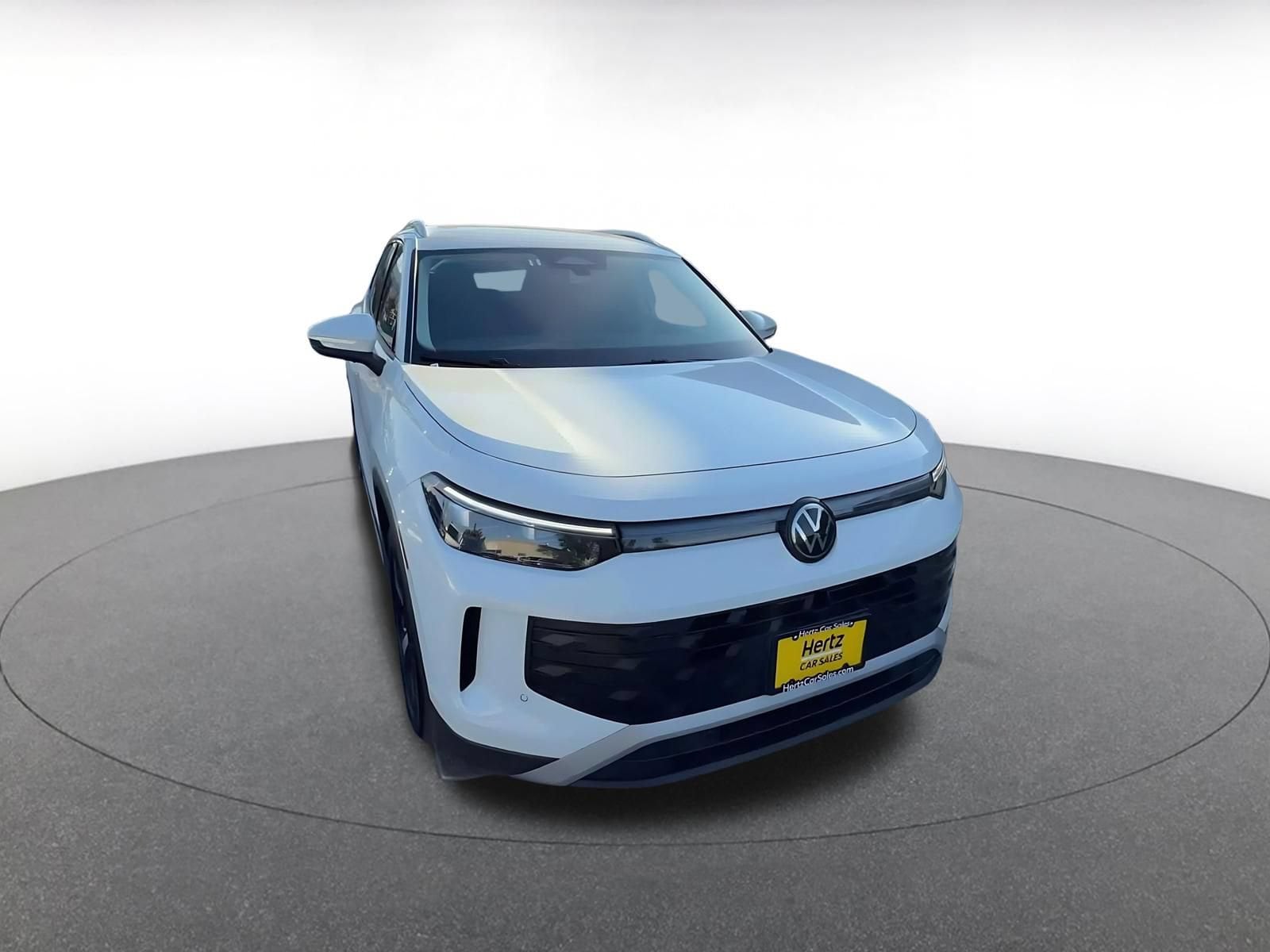 Thumbnail: 2026 Volkswagen Tiguan - 3