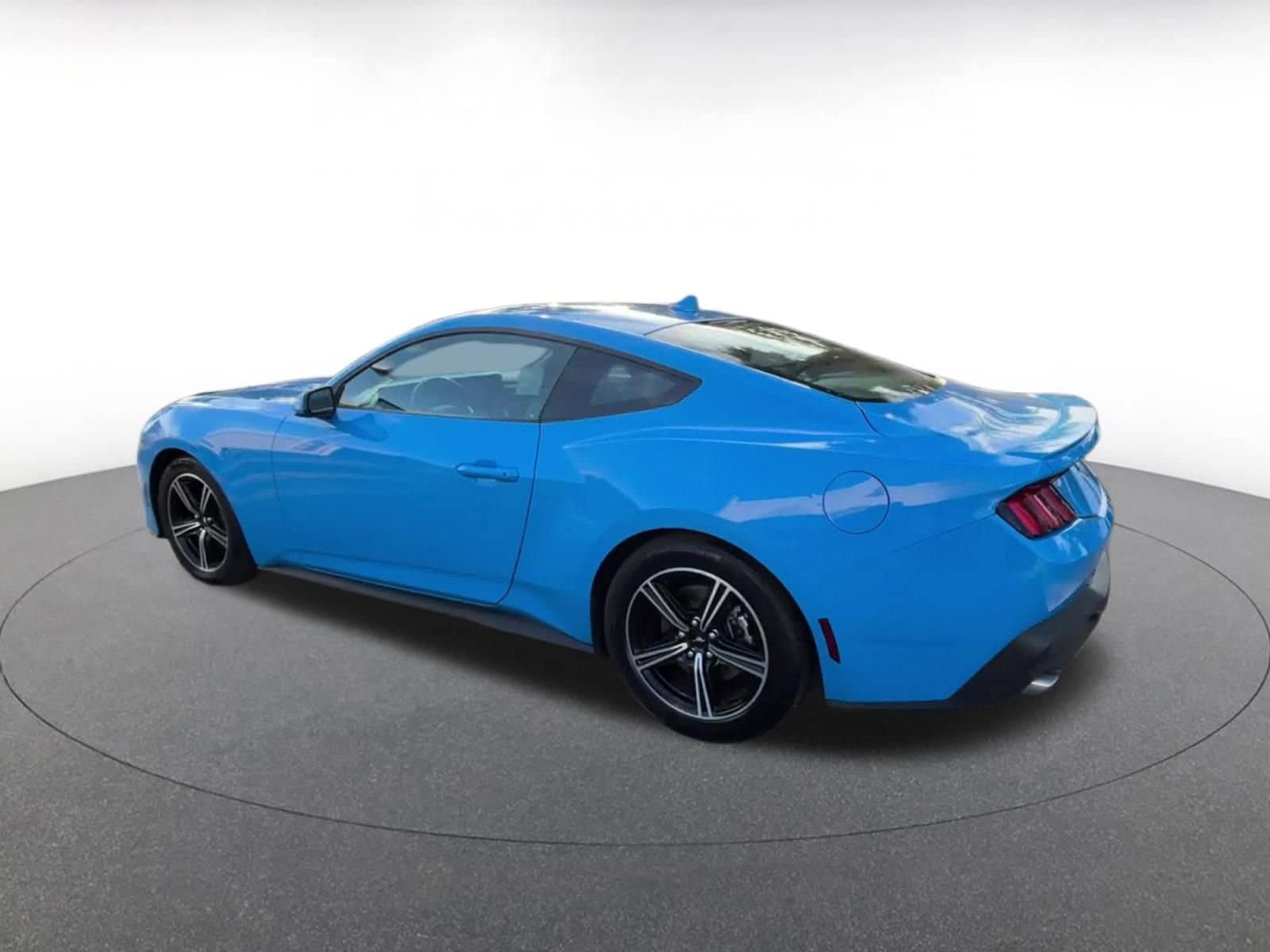 Thumbnail: 2024 Ford Mustang - 10