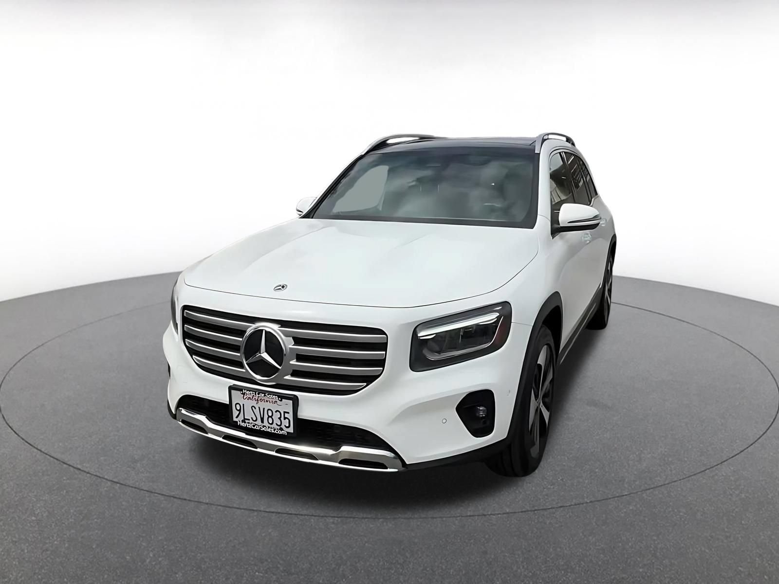 Thumbnail: 2025 Mercedes-Benz GLB - 6
