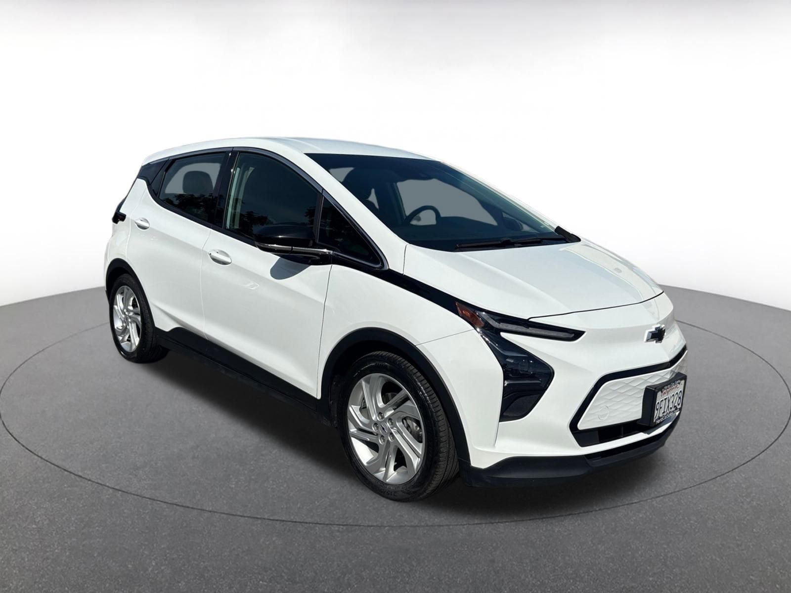 Thumbnail: 2023 Chevrolet Bolt EV - 1