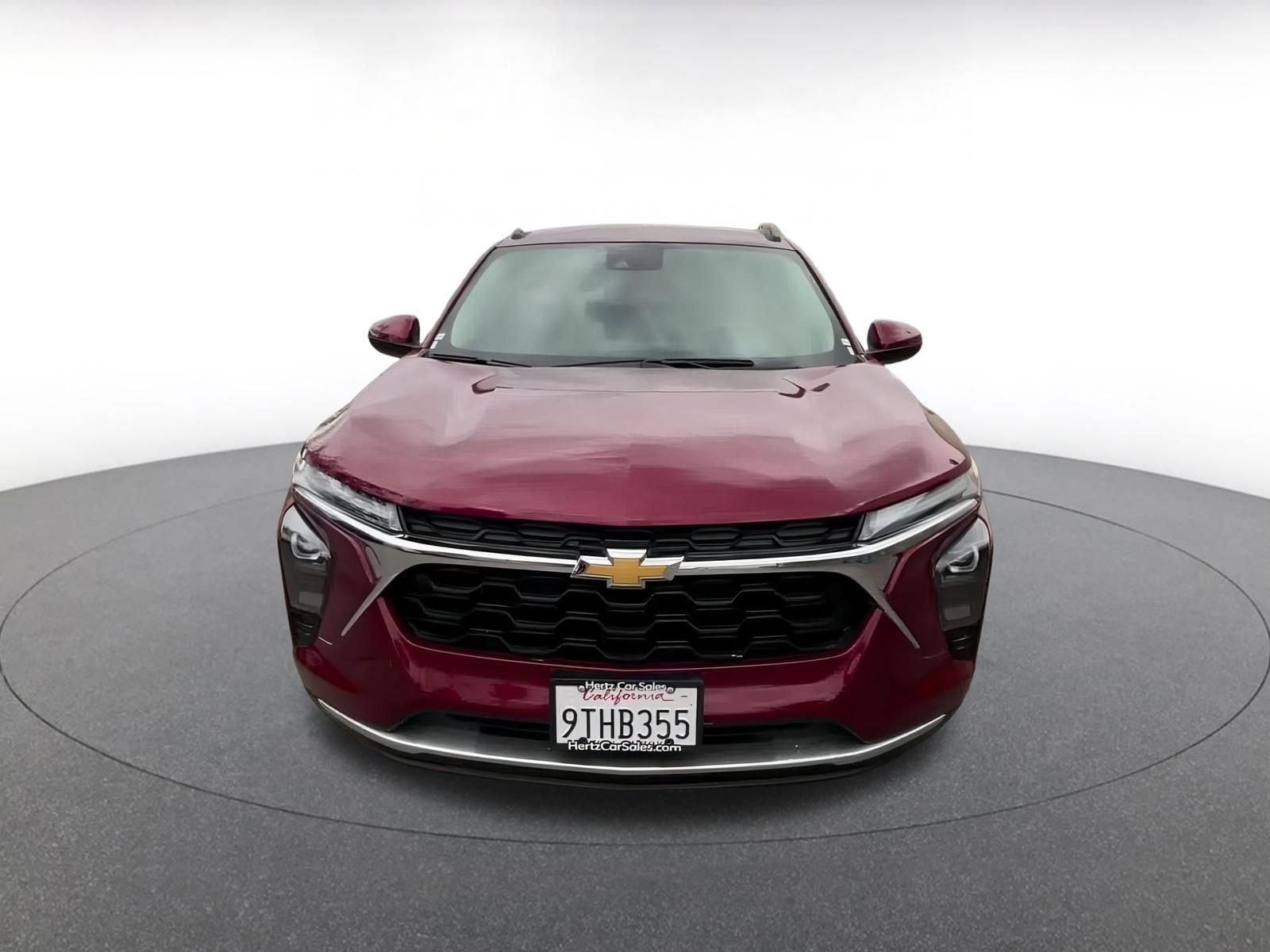 Thumbnail: 2025 Chevrolet Trax - 4