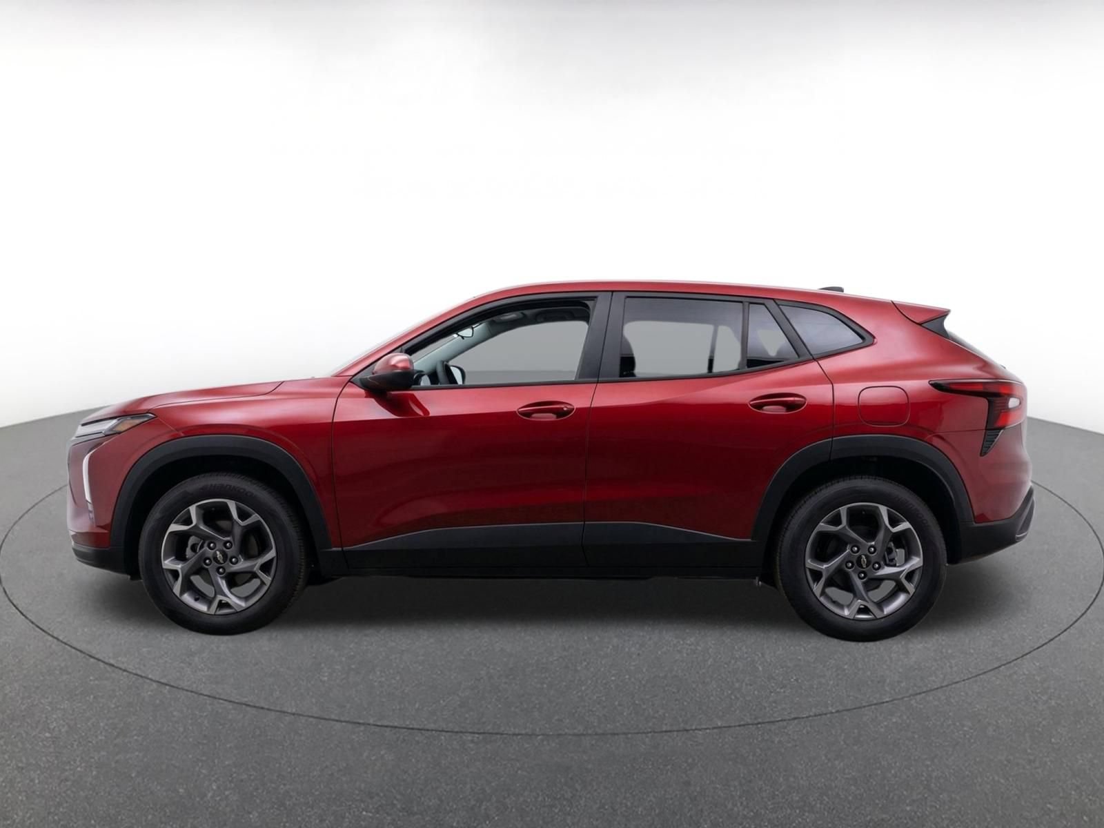Thumbnail: 2025 Chevrolet Trax - 4