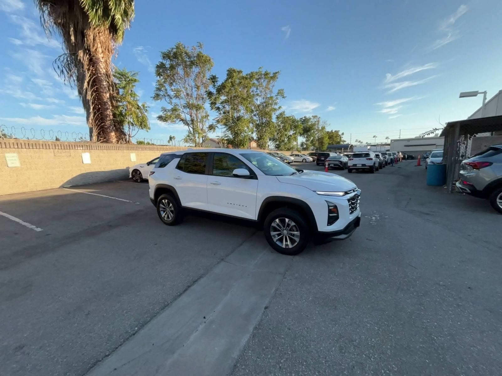 Thumbnail: 2025 Chevrolet Equinox - 2