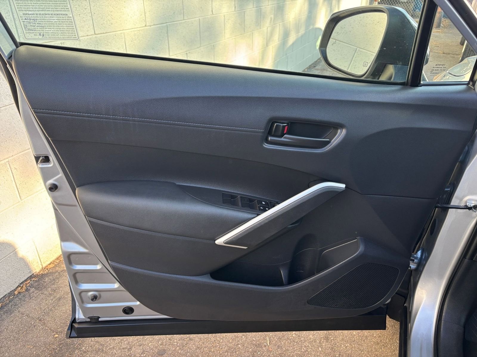 Thumbnail: 2025 Toyota Corolla Cross - 20