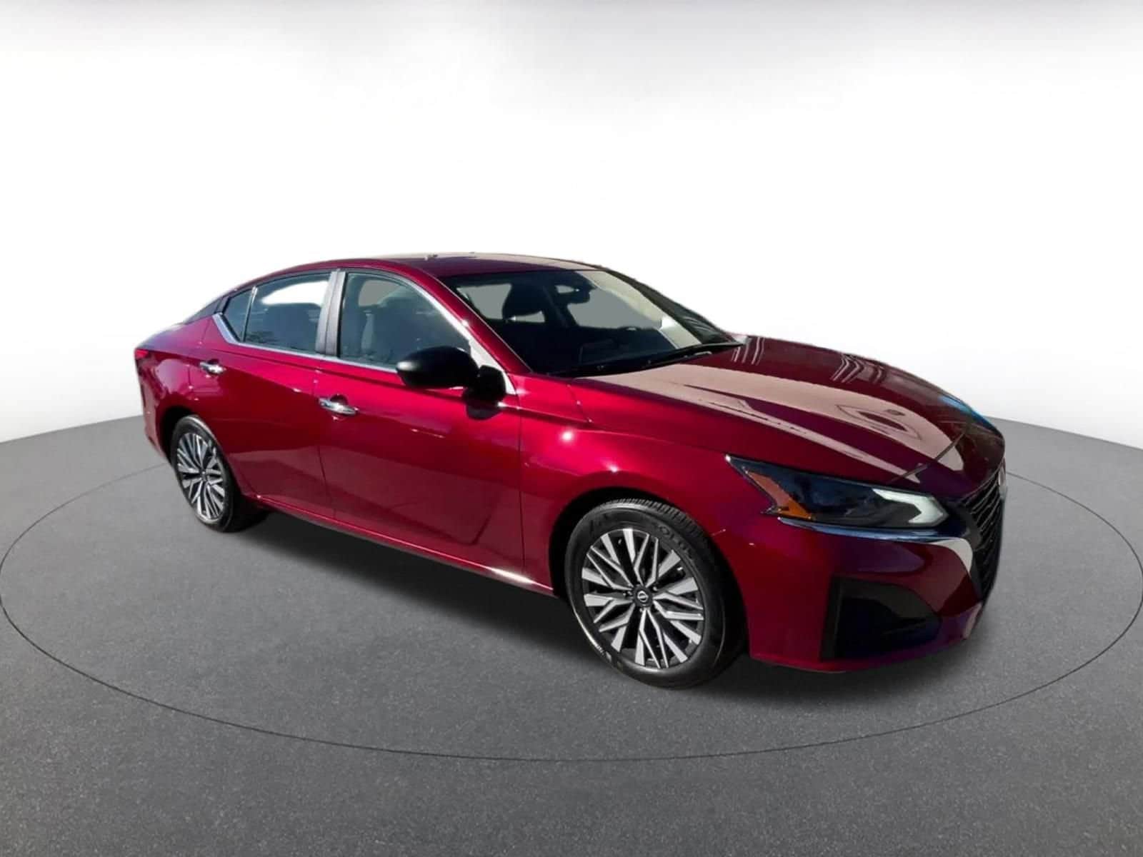 Thumbnail: 2025 Nissan Altima - 2