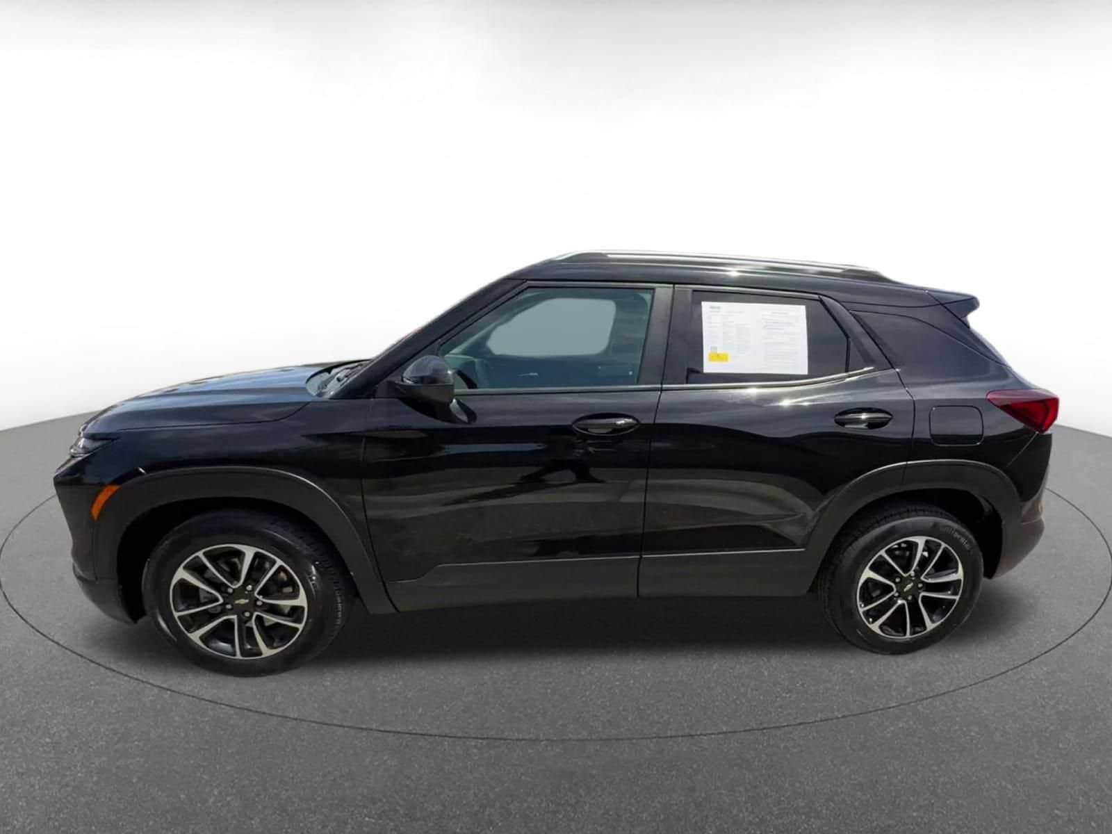 Thumbnail: 2025 Chevrolet TrailBlazer - 8