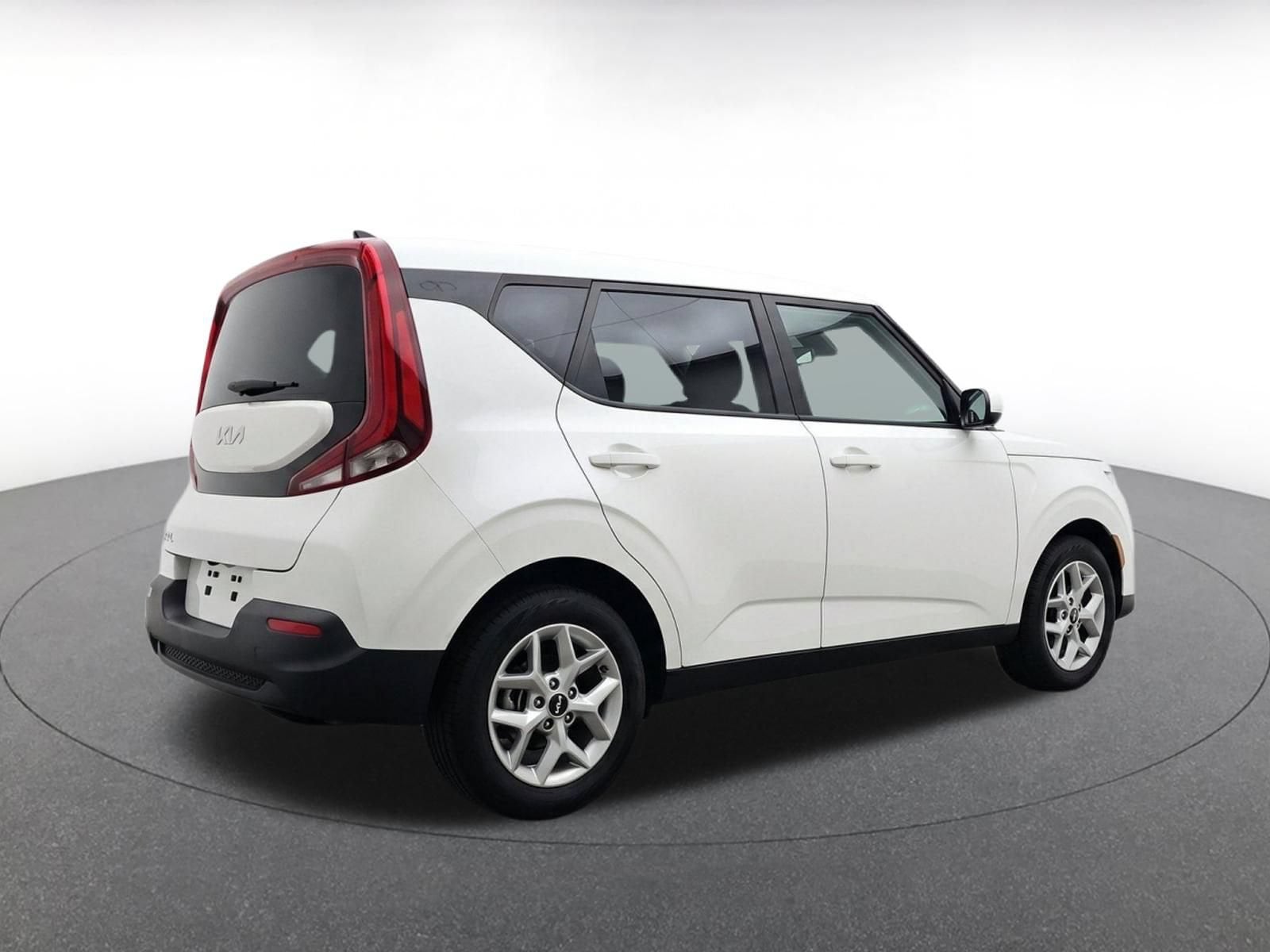 Thumbnail: 2025 Kia Soul - 8