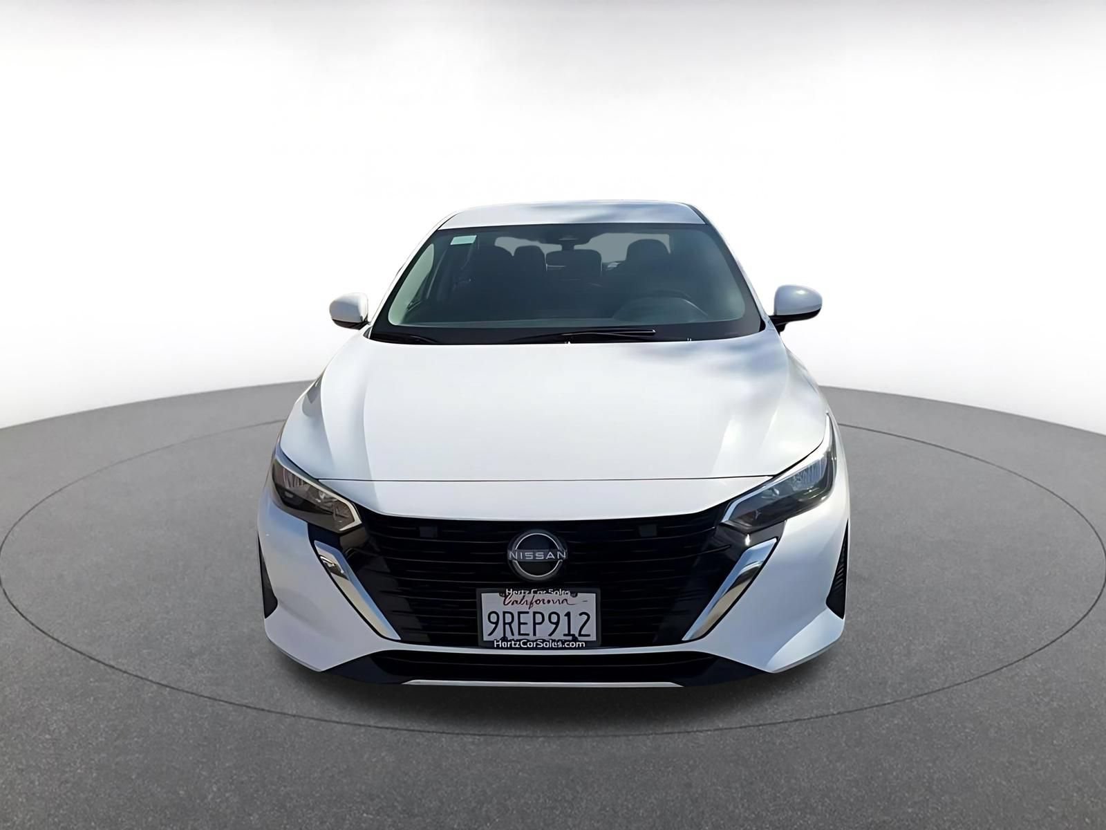 Thumbnail: 2025 Nissan Sentra - 4