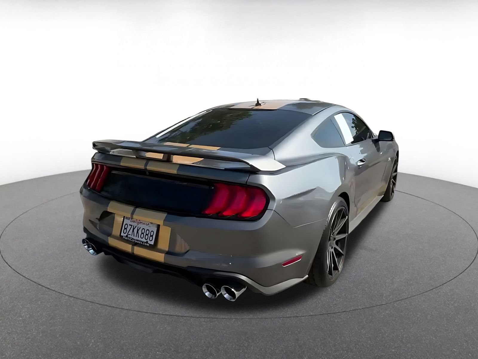 Thumbnail: 2022 Ford Mustang - 15