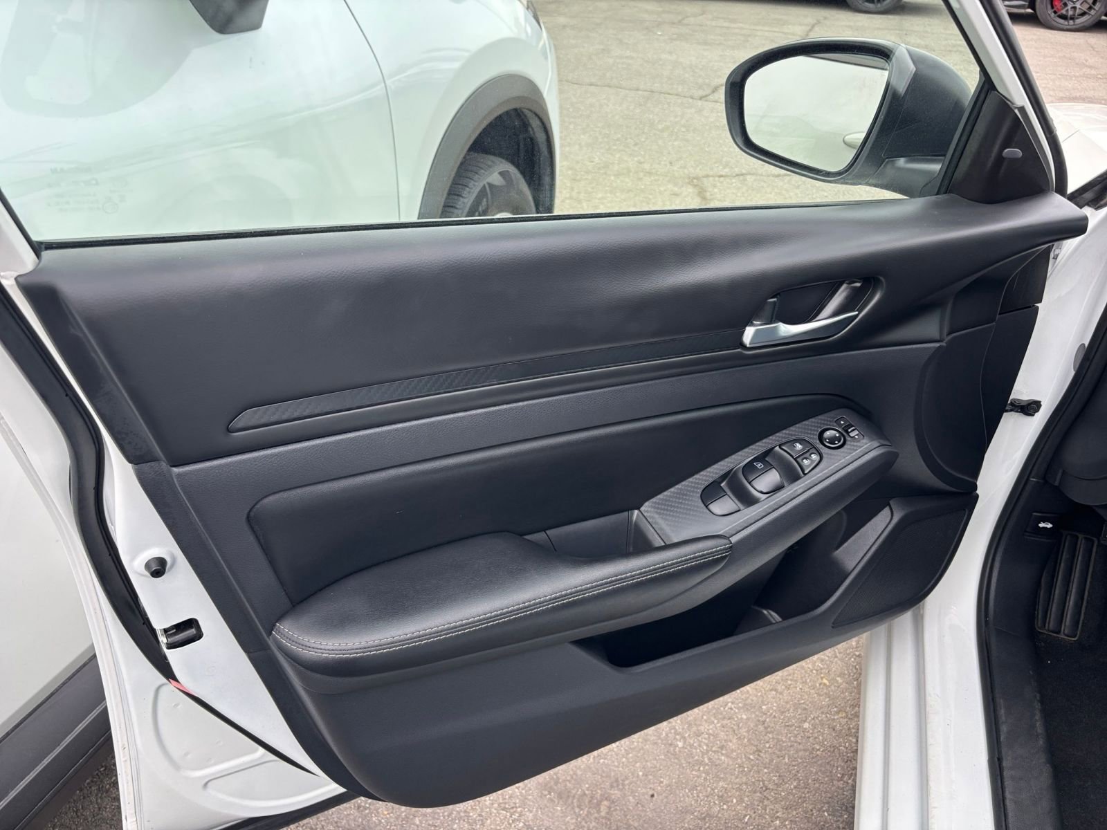 Thumbnail: 2025 Nissan Altima - 18