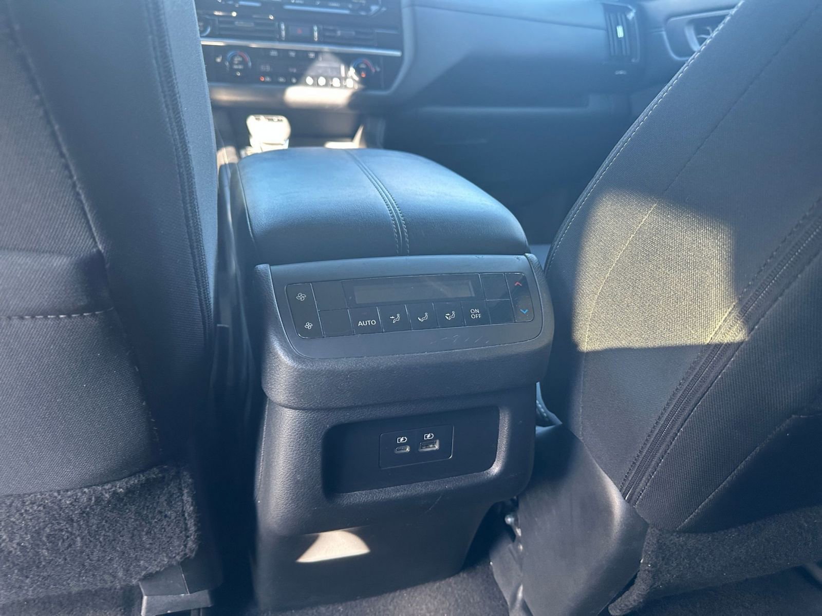 Thumbnail: 2025 Nissan Pathfinder - 24