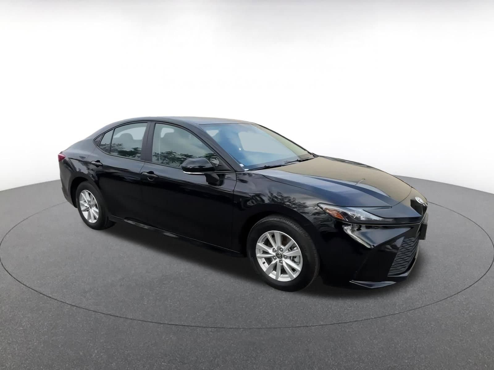 Thumbnail: 2025 Toyota Camry - 2