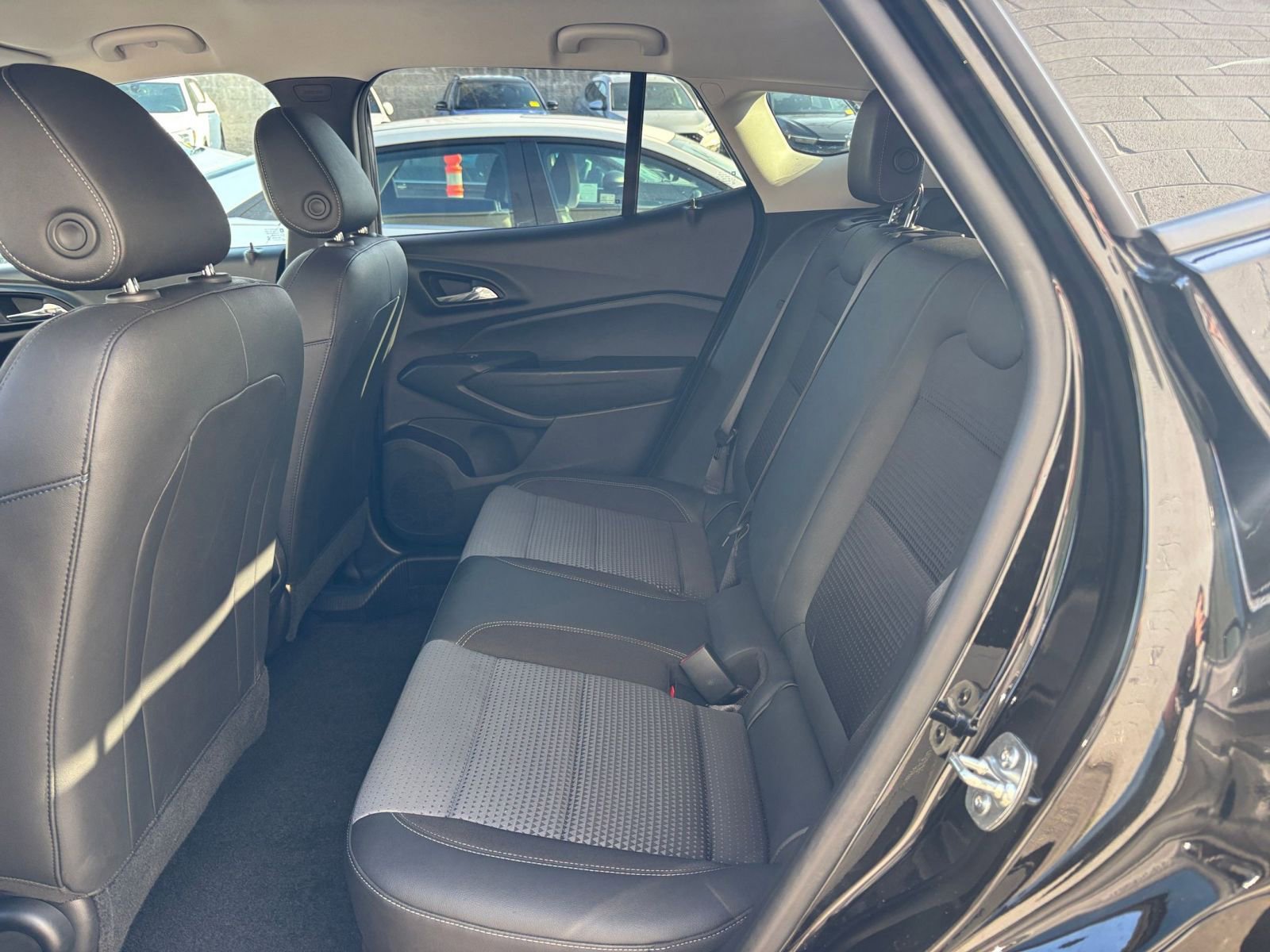 Thumbnail: 2025 Chevrolet Trax - 29