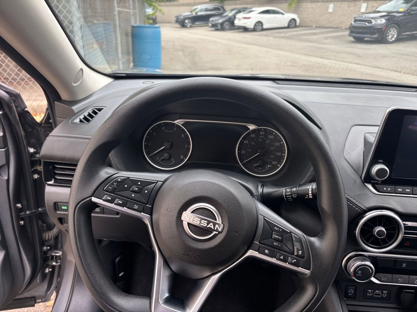 Thumbnail: 2025 Nissan Sentra - 34