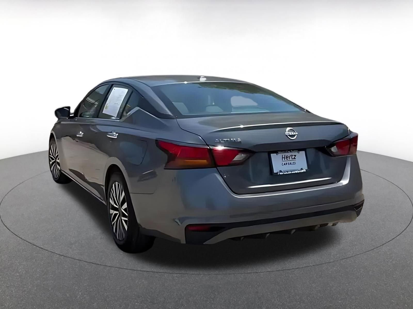 Thumbnail: 2025 Nissan Altima - 11