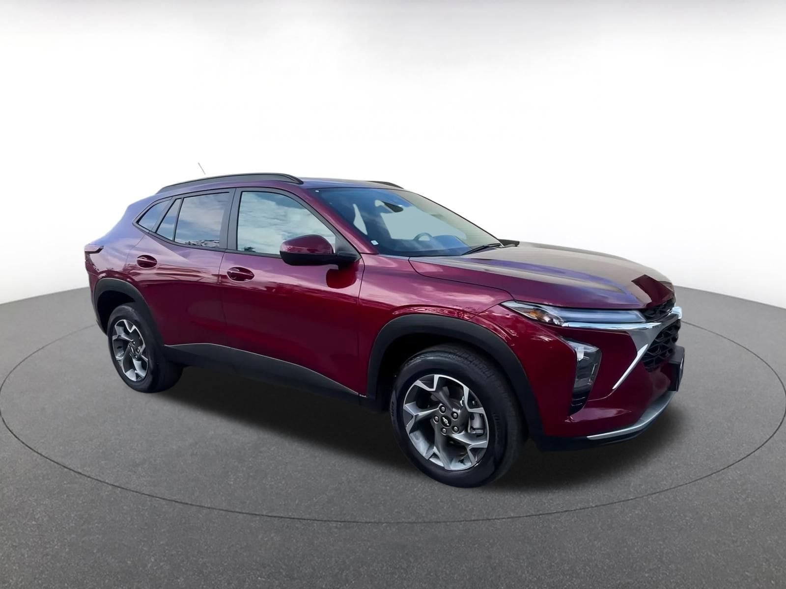 Thumbnail: 2025 Chevrolet Trax - 2