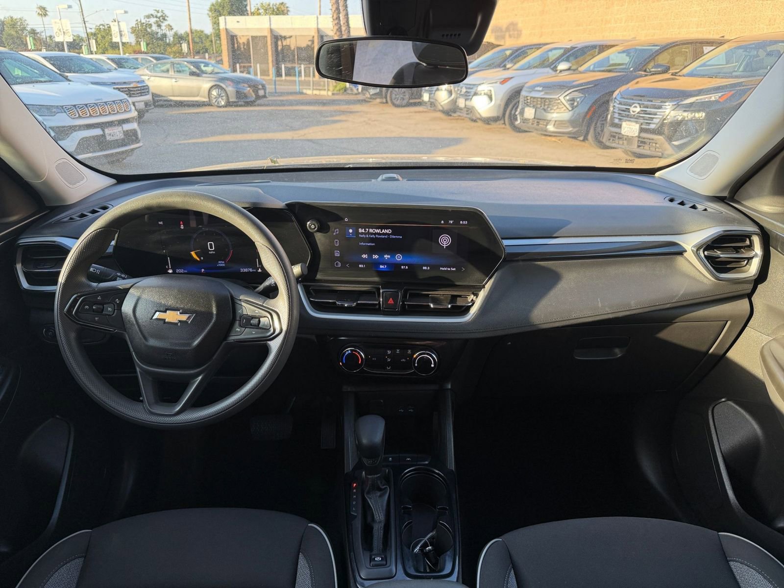Thumbnail: 2025 Chevrolet TrailBlazer - 32
