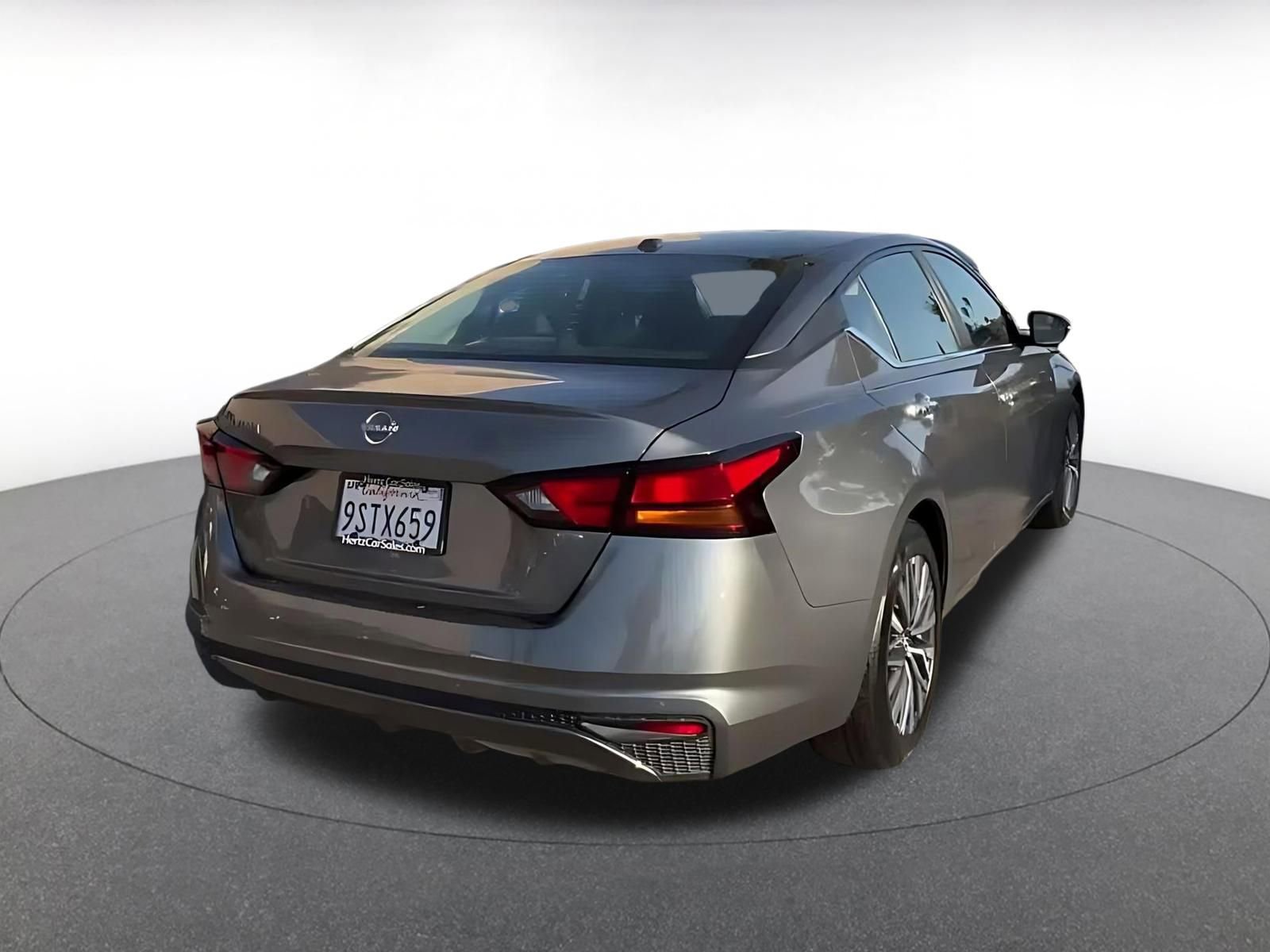Thumbnail: 2025 Nissan Altima - 15
