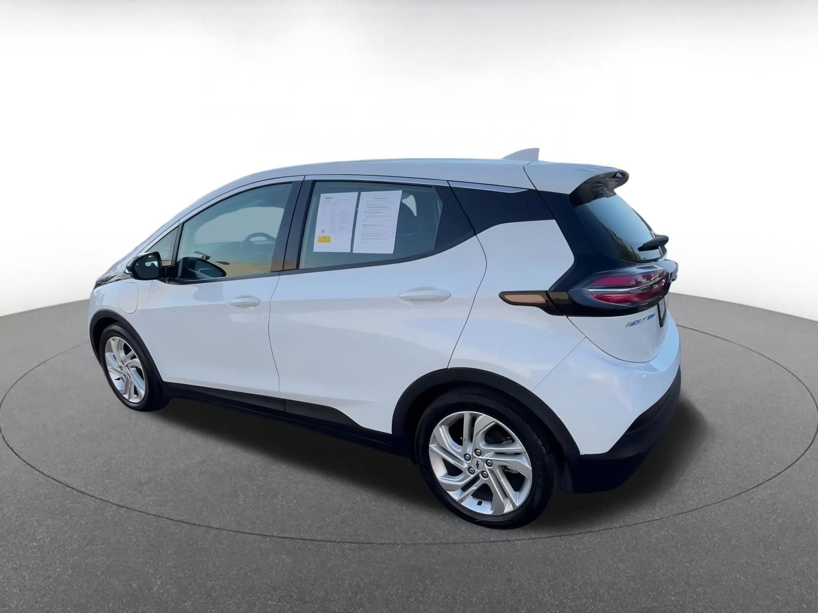 Thumbnail: 2023 Chevrolet Bolt EV - 10