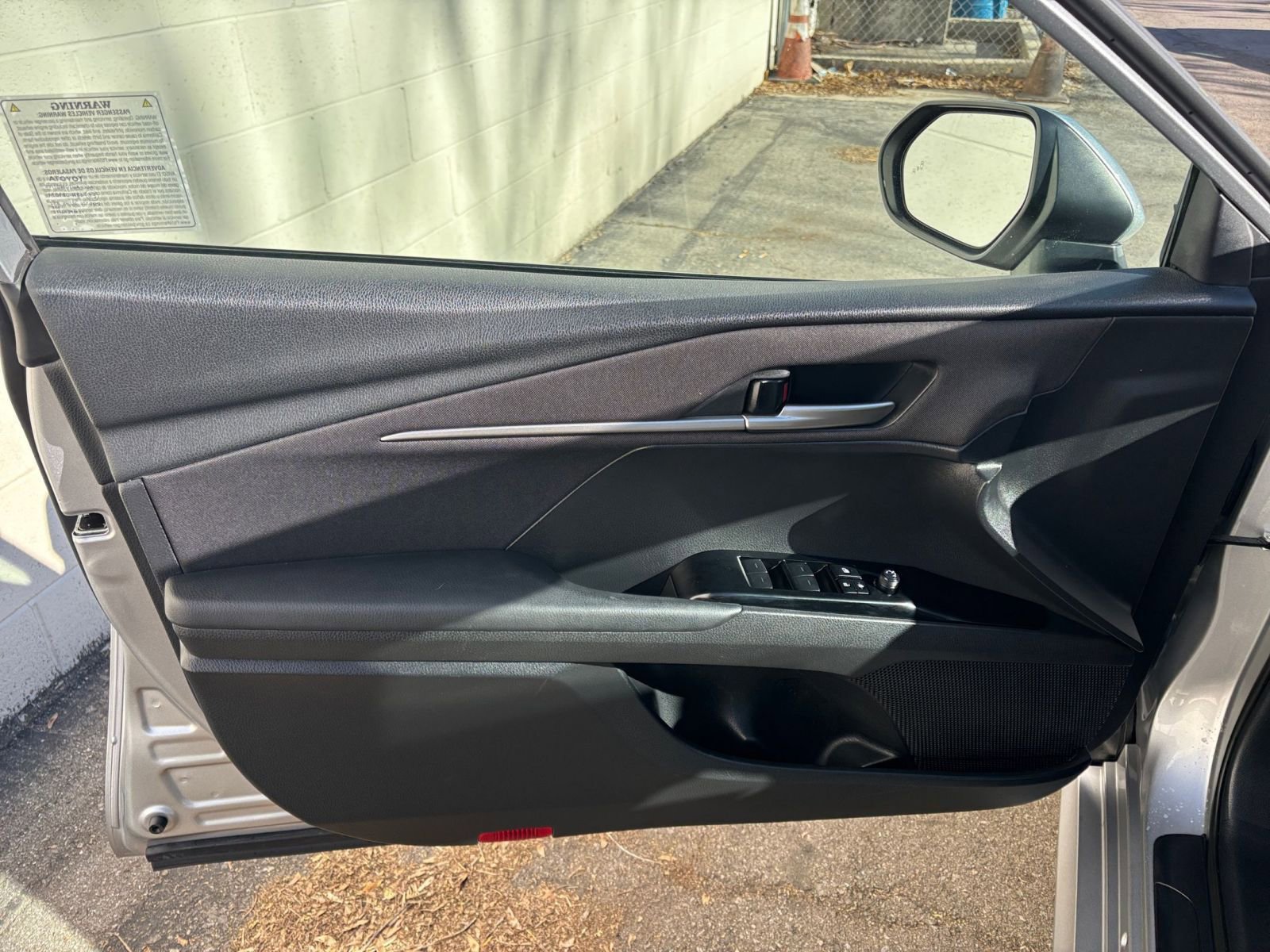 Thumbnail: 2025 Toyota Camry - 20