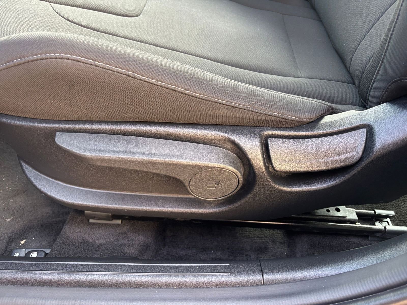 Thumbnail: 2025 Hyundai Elantra - 23