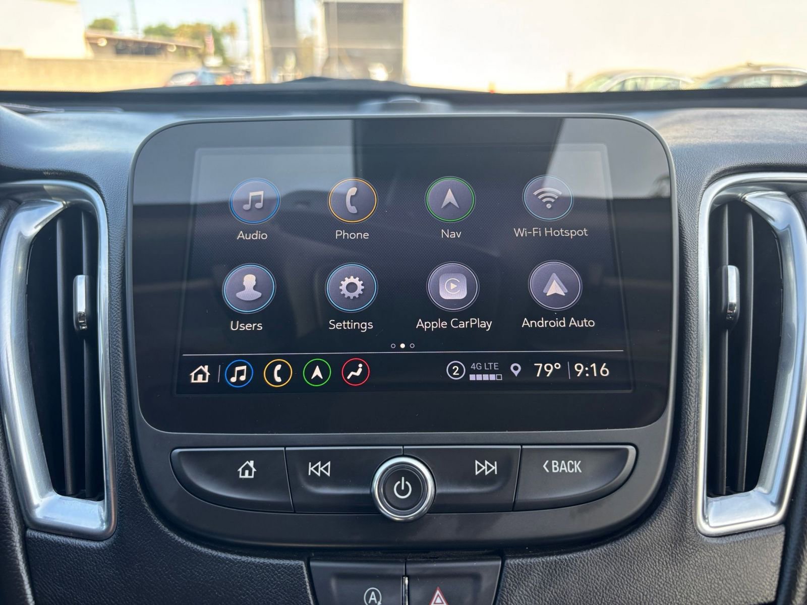 Thumbnail: 2024 Chevrolet Malibu - 21