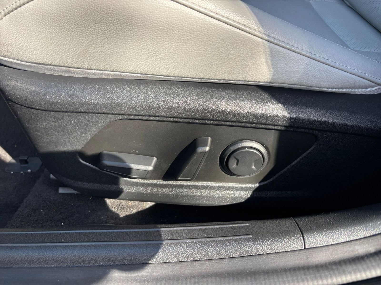 Thumbnail: 2025 Hyundai Elantra - 23