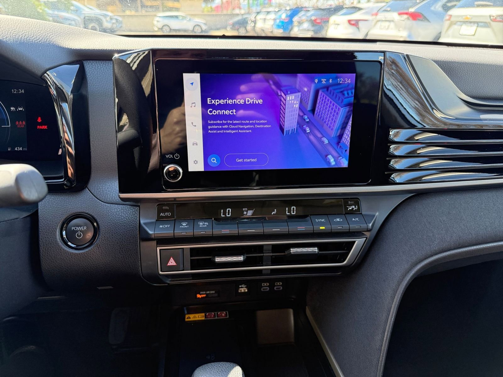 Thumbnail: 2025 Toyota Camry - 17