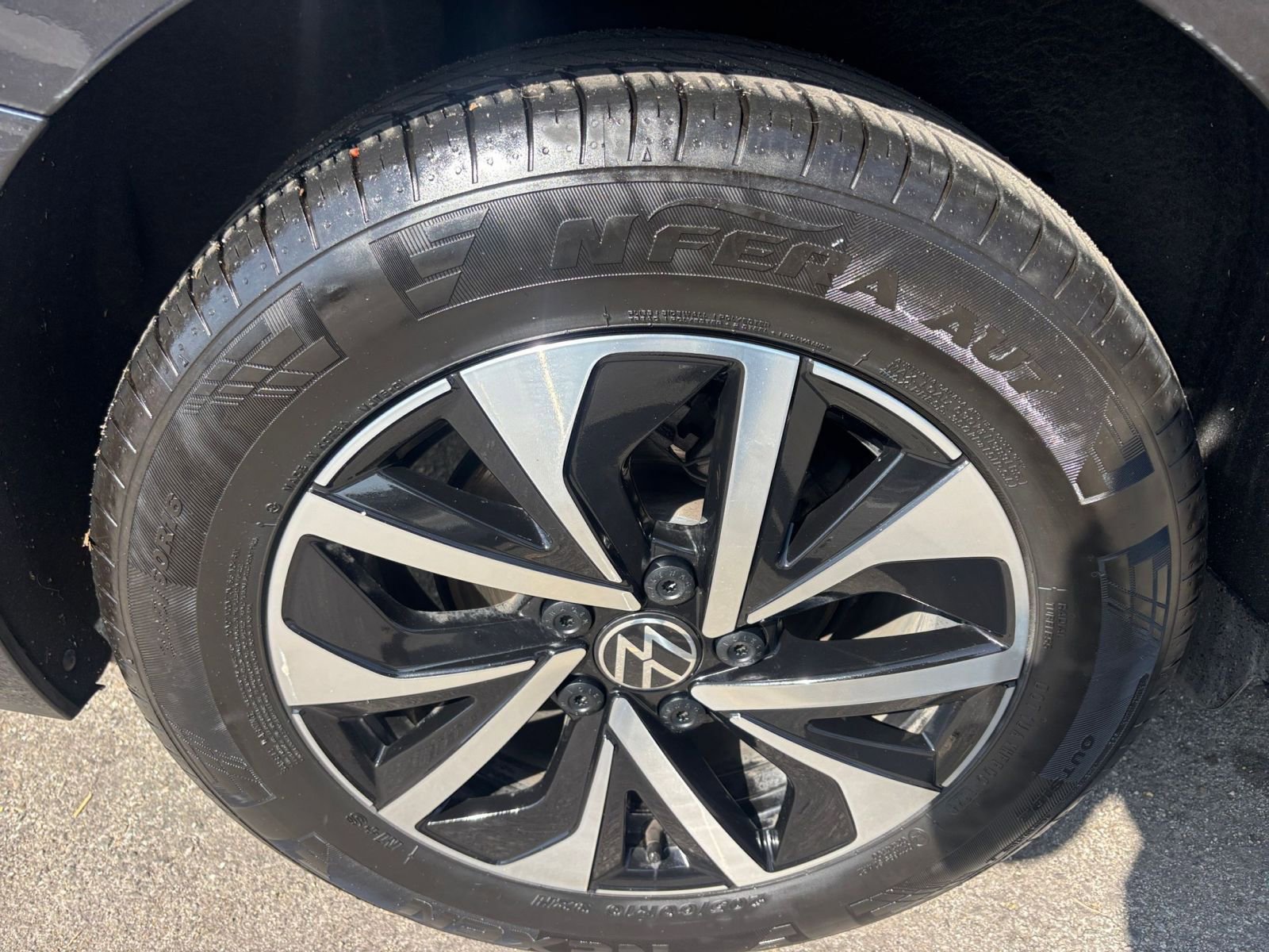 Thumbnail: 2025 Volkswagen Jetta - 30