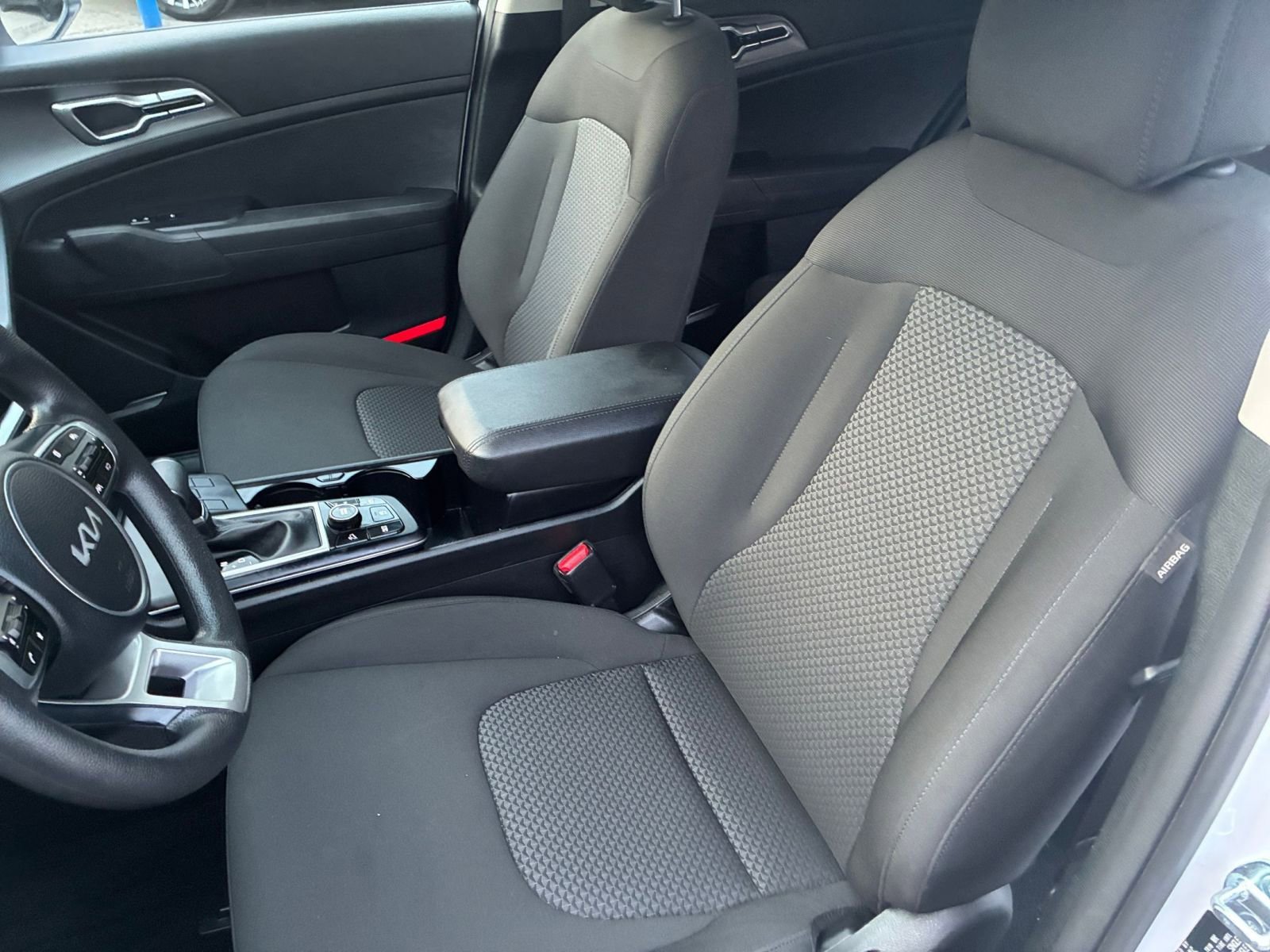 Thumbnail: 2025 Kia Sportage - 35