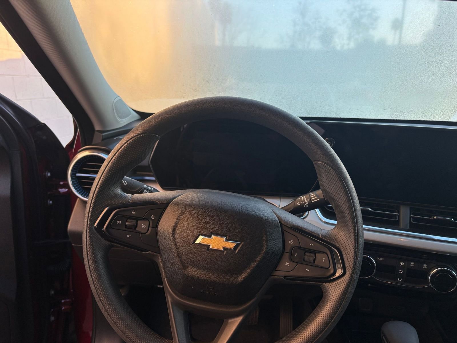 Thumbnail: 2025 Chevrolet Trax - 34