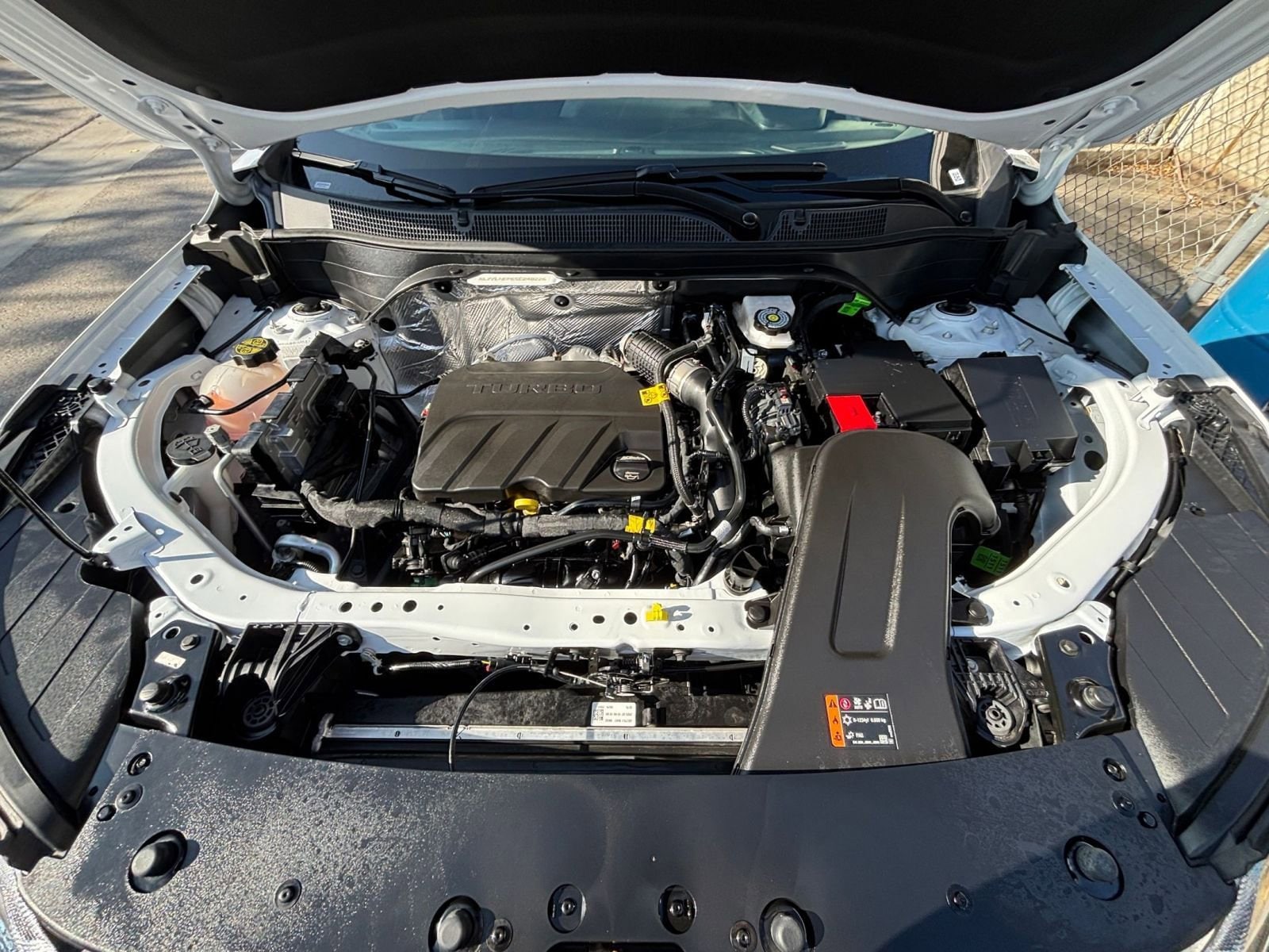 Thumbnail: 2025 Chevrolet Trax - 32