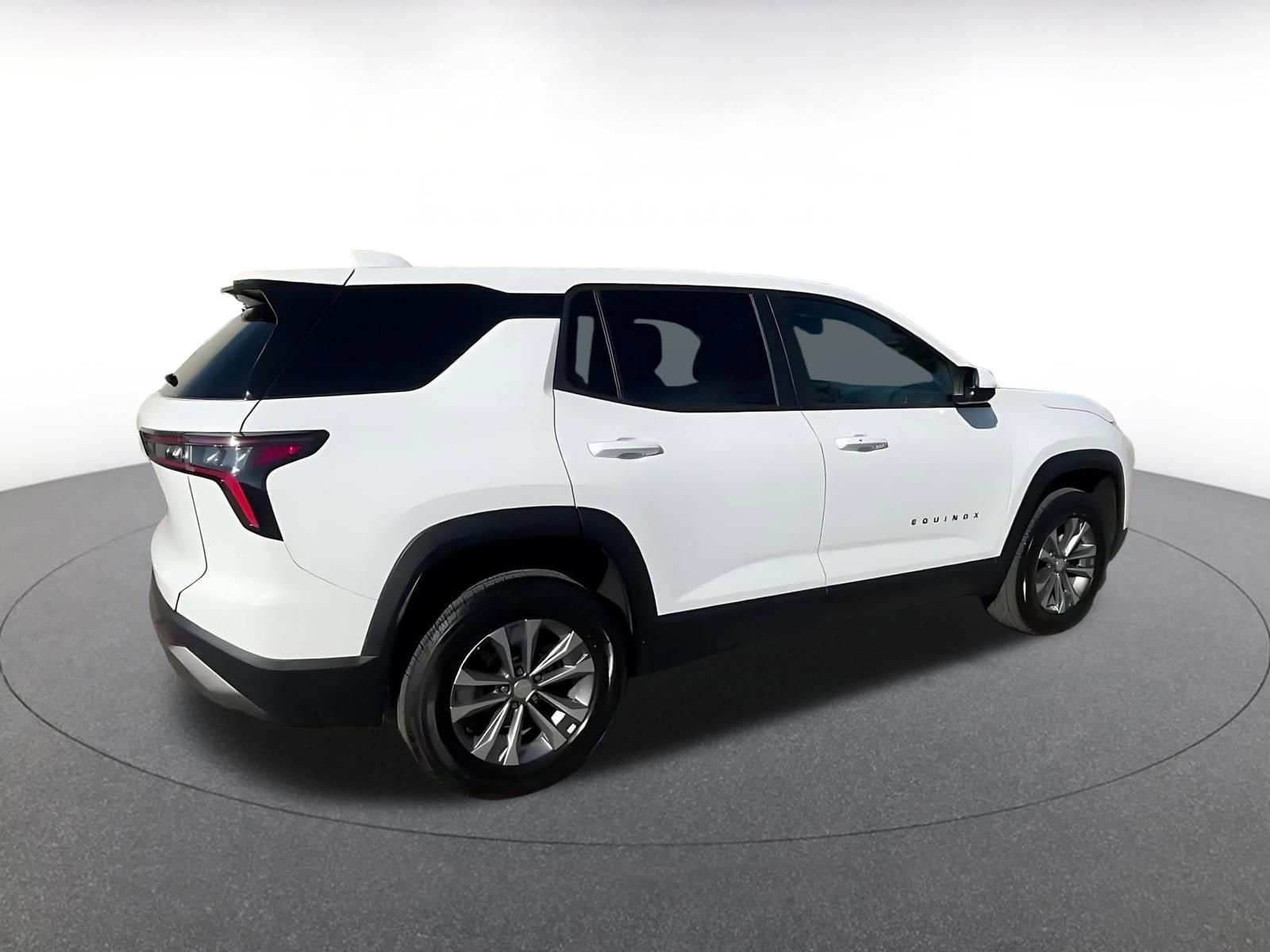 Thumbnail: 2025 Chevrolet Equinox - 15