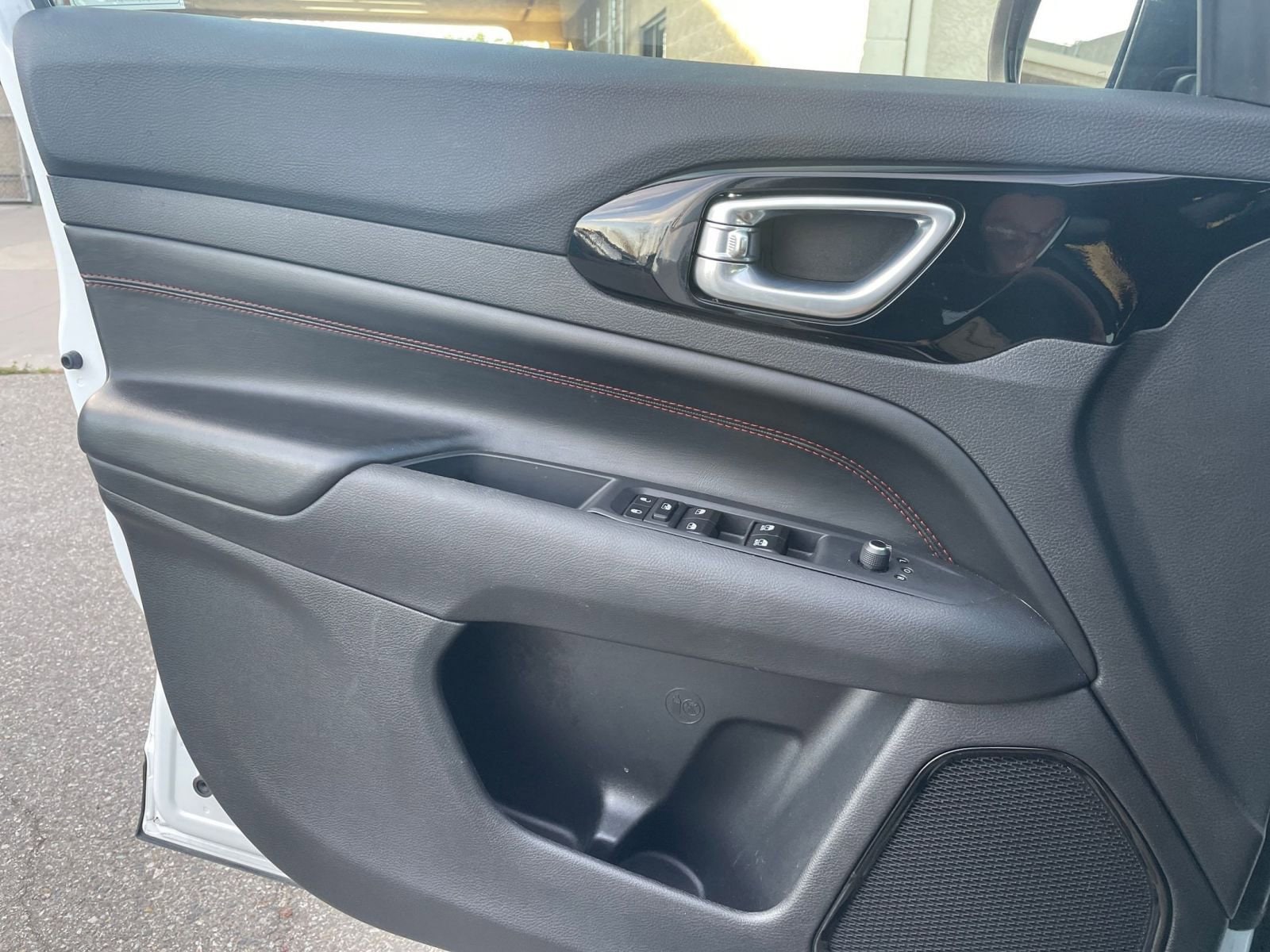 Thumbnail: 2025 Jeep Compass - 18