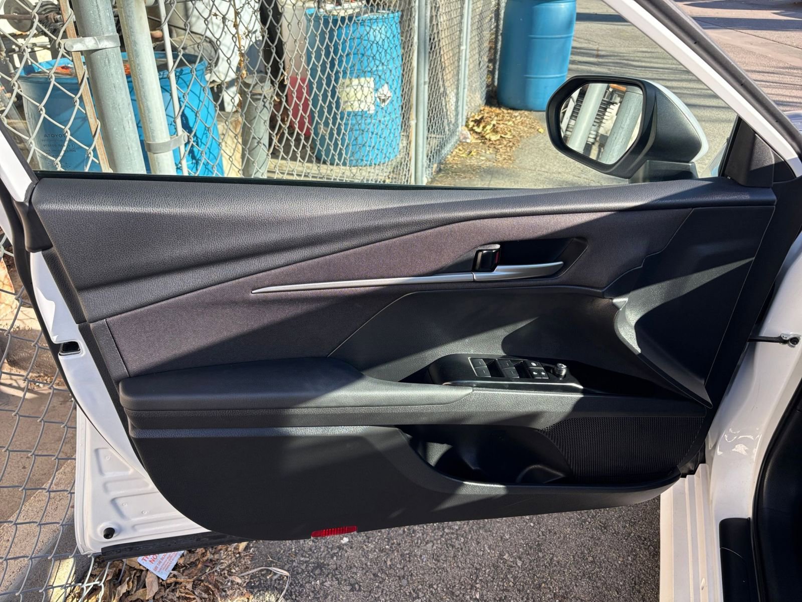 Thumbnail: 2025 Toyota Camry - 20