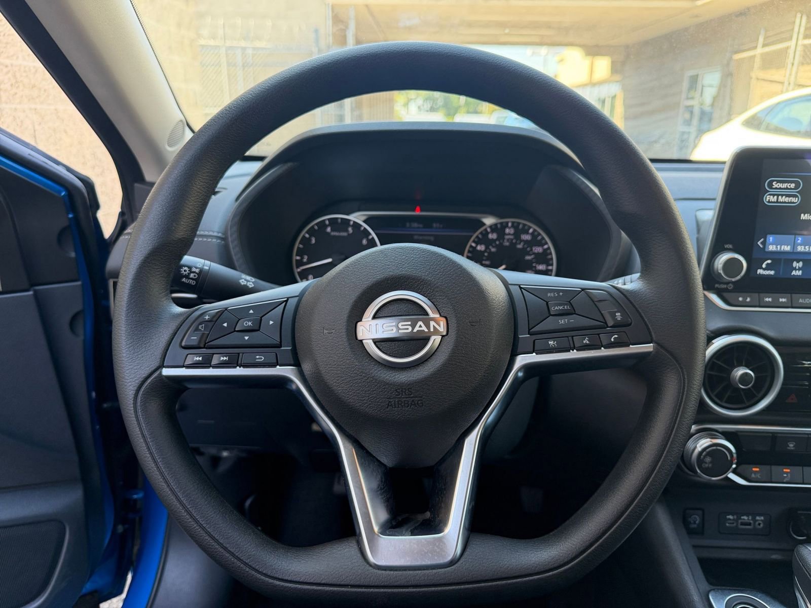 Thumbnail: 2025 Nissan Sentra - 25