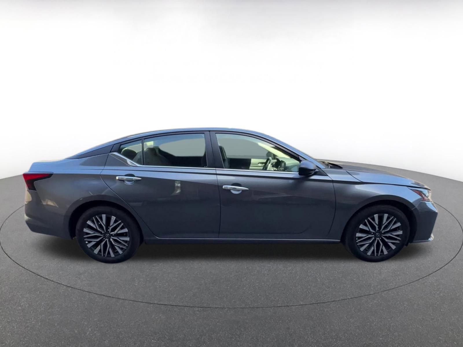 Thumbnail: 2025 Nissan Altima - 16