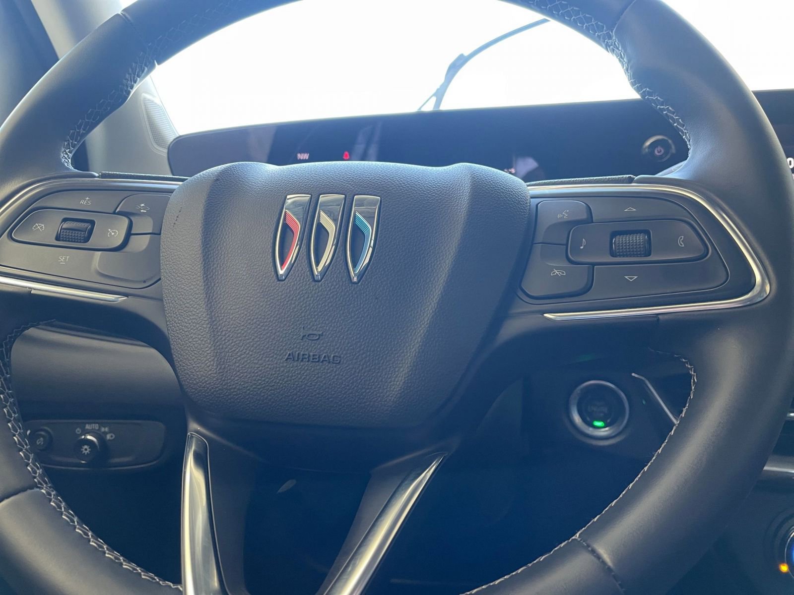 Thumbnail: 2025 Buick Encore GX - 28