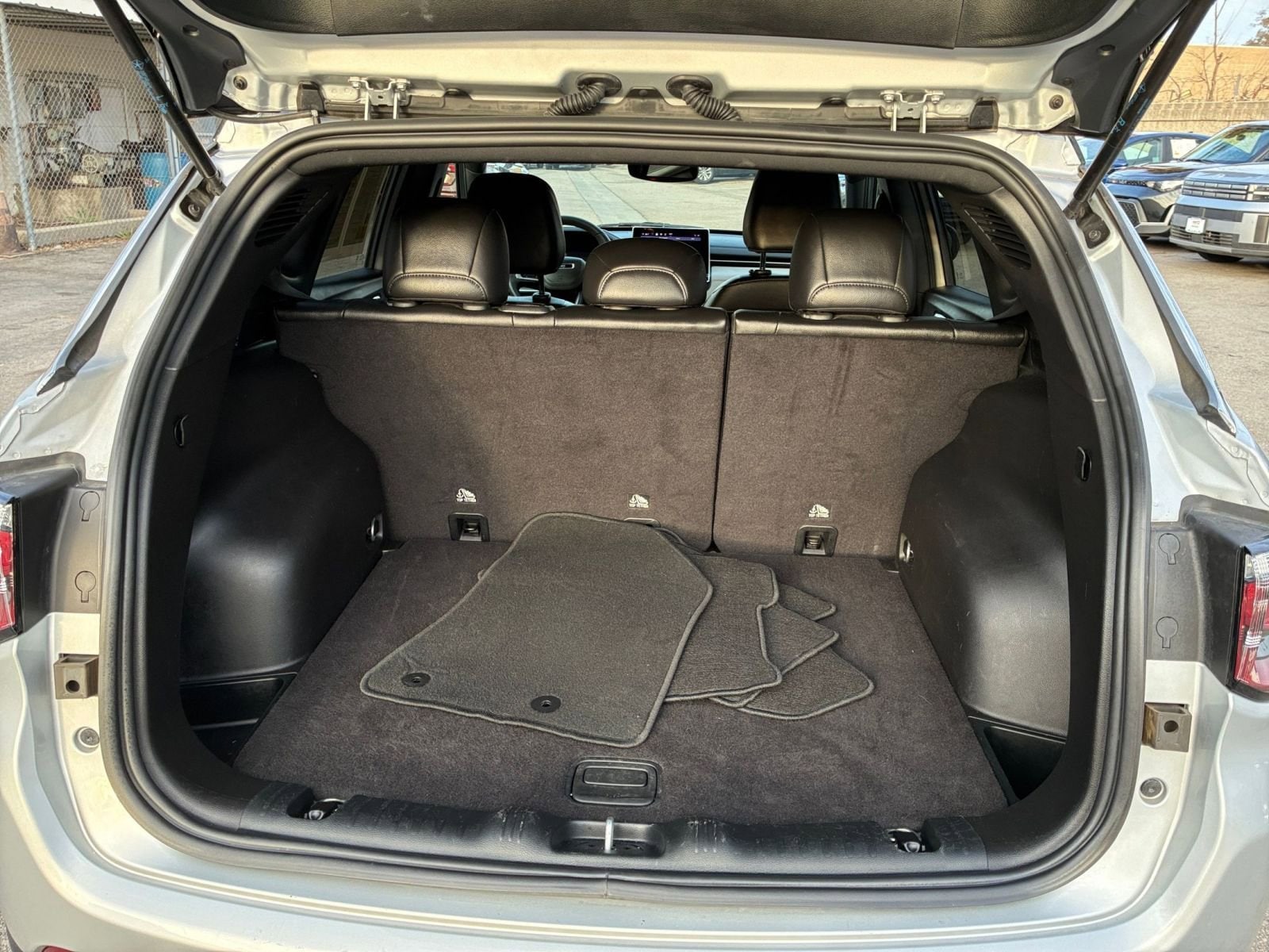 Thumbnail: 2025 Jeep Compass - 32