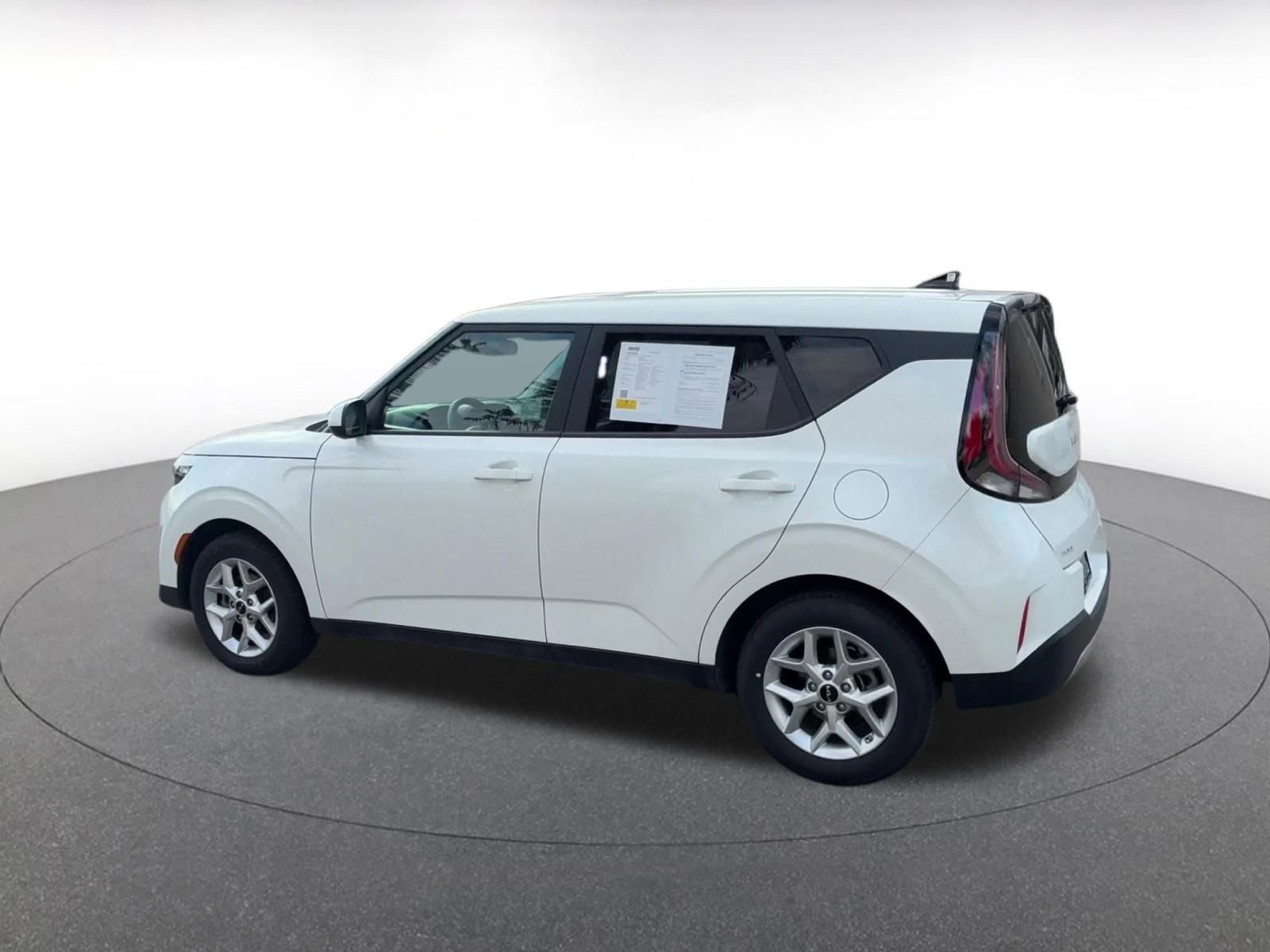 Thumbnail: 2025 Kia Soul - 10