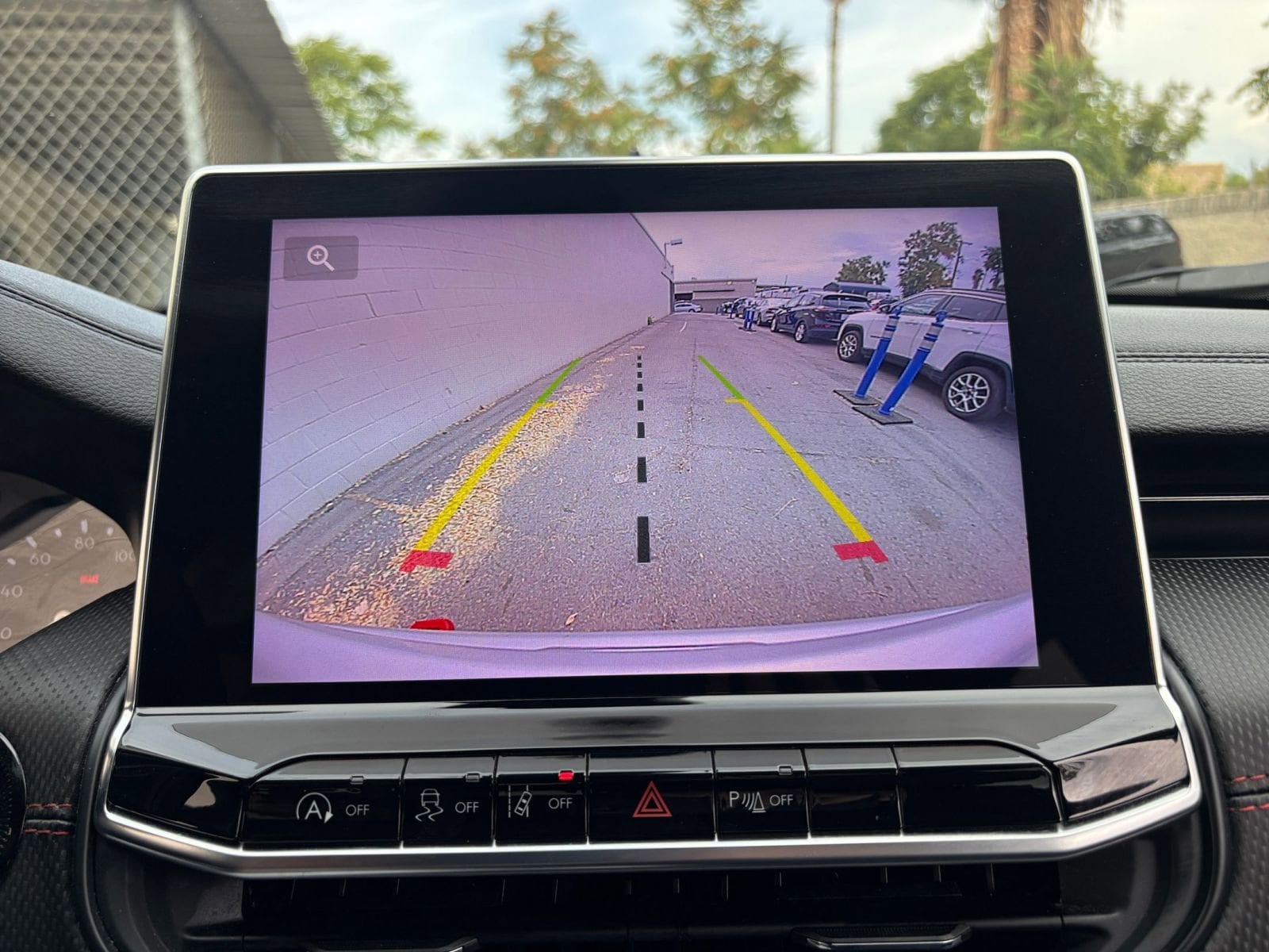 Thumbnail: 2025 Jeep Compass - 17