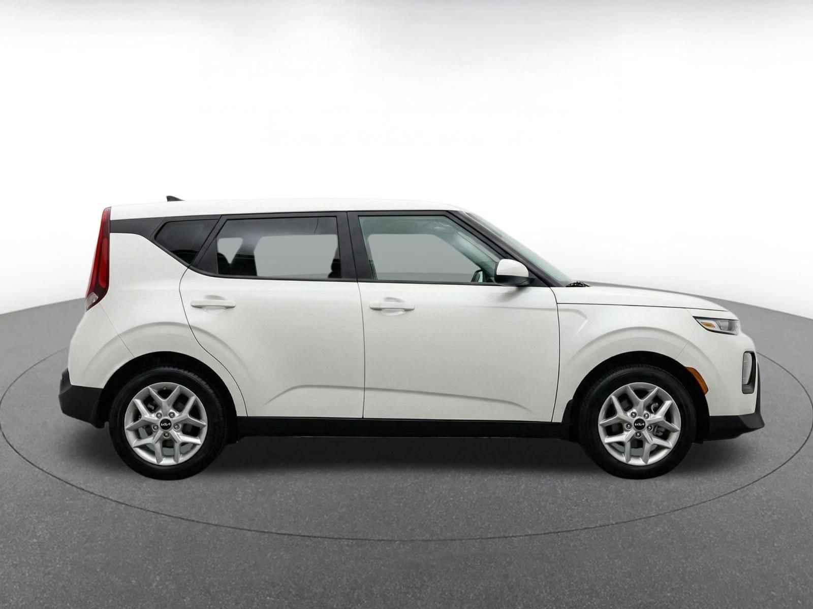 Thumbnail: 2025 Kia Soul - 14