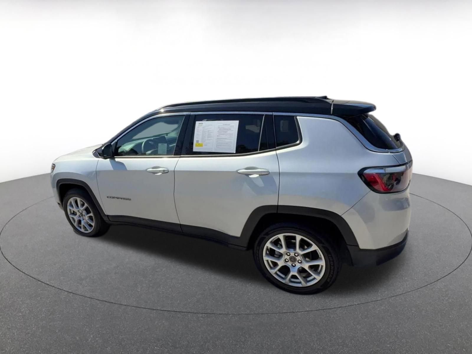 Thumbnail: 2025 Jeep Compass - 10